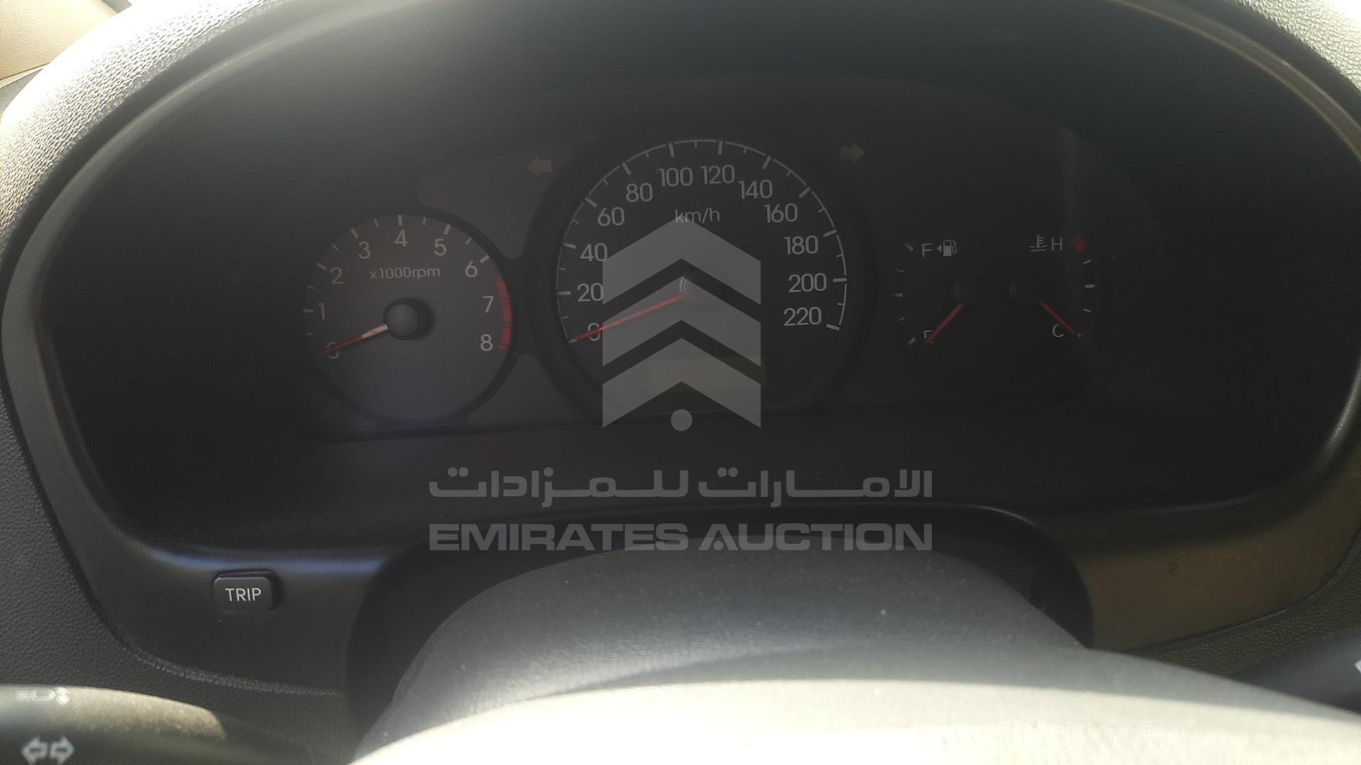 2016 HYUNDAI H1 VIN: KMJWA37R8GU761238