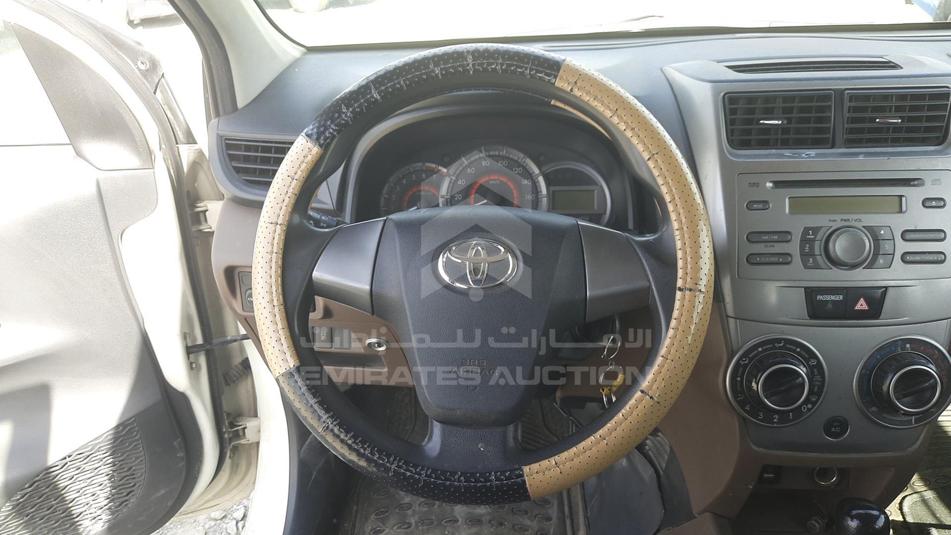 2017 TOYOTA AVANZA VIN: MHKMF52F3HK004709