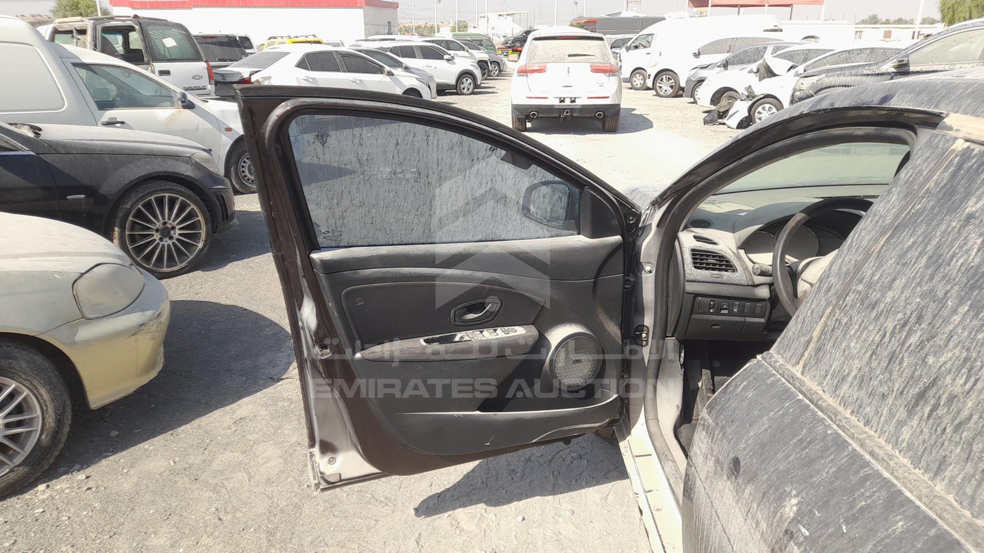 2015 RENAULT FLUENCE VIN: VF1LZLET6FC286465
