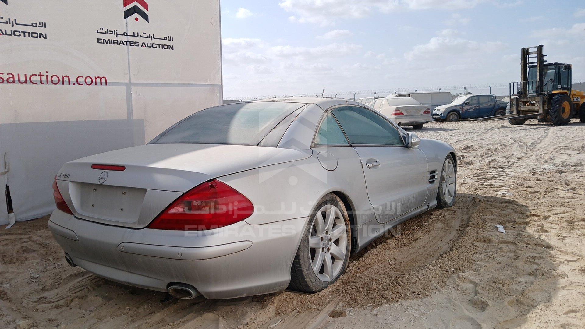 2002 MERCEDES 500 SLC VIN: WDB2304751F005893