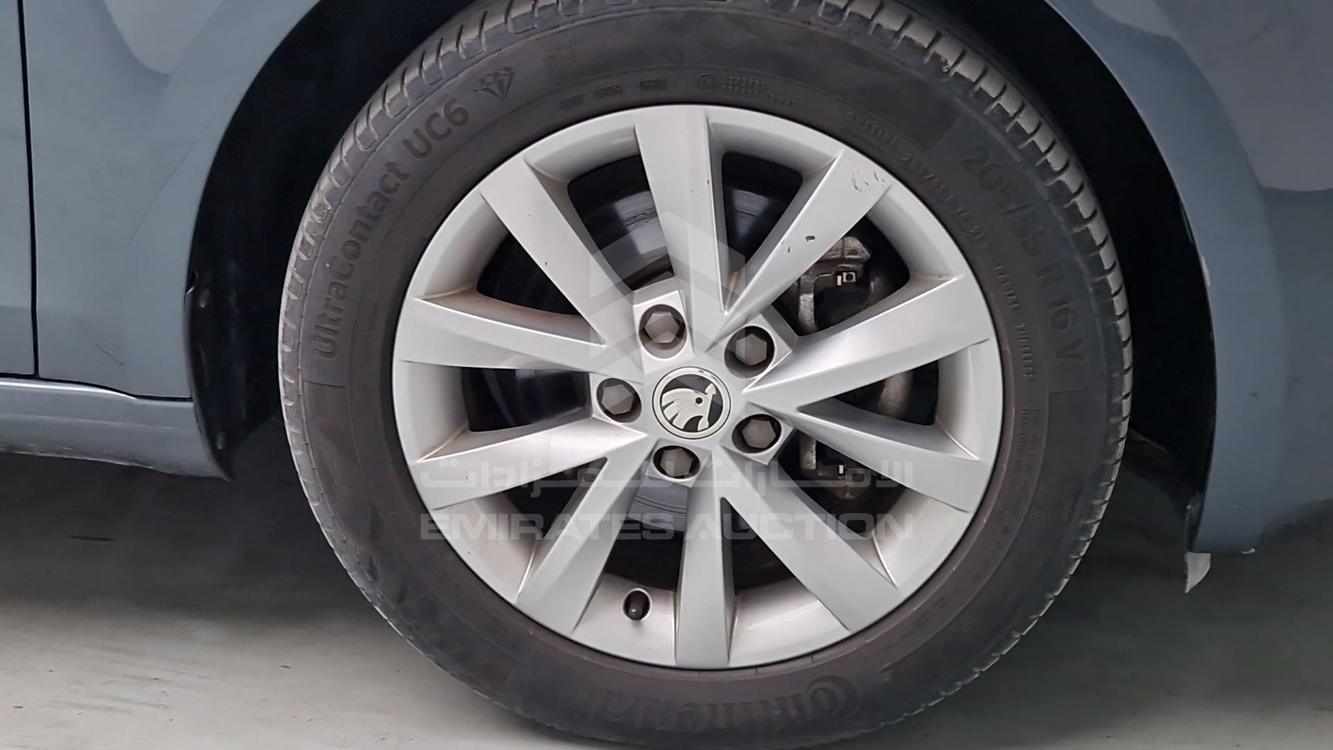 2019 SKODA OCTAVIA VIN: TMBAC4NE9K0213961