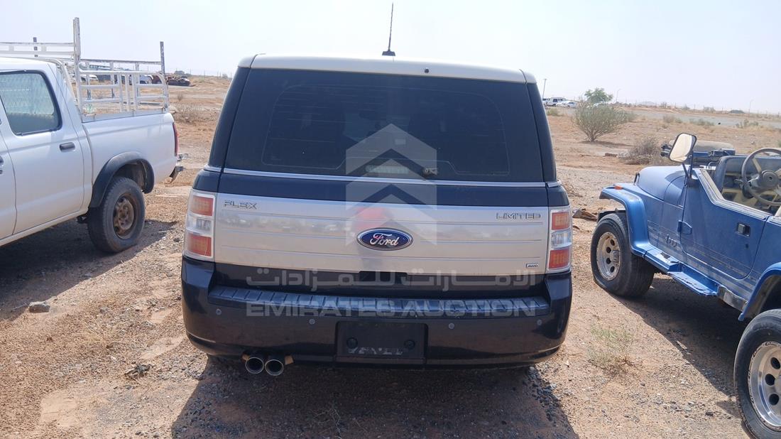 2009 Ford Flex — Rear View — Photo 6