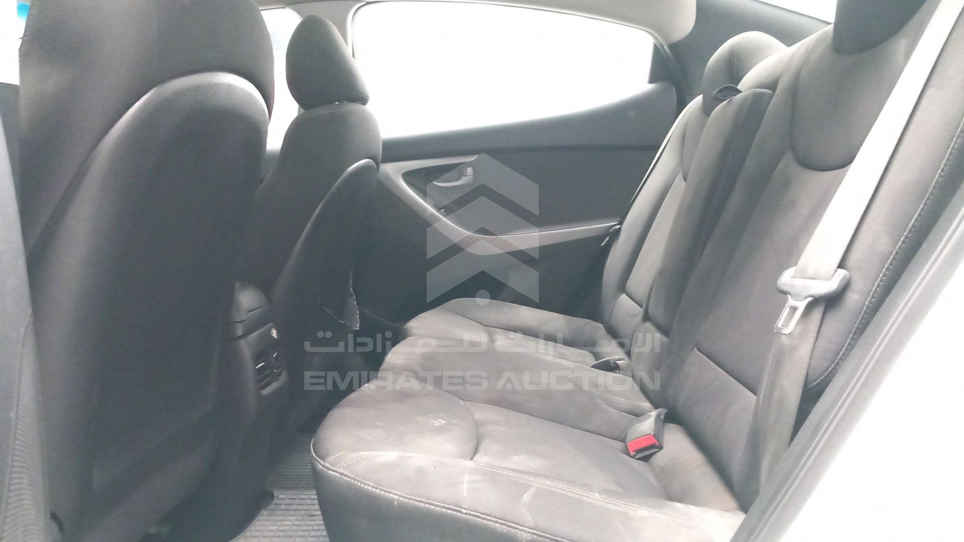 2015 HYUNDAI ELANTRA VIN: KMHDG41C9FU275960