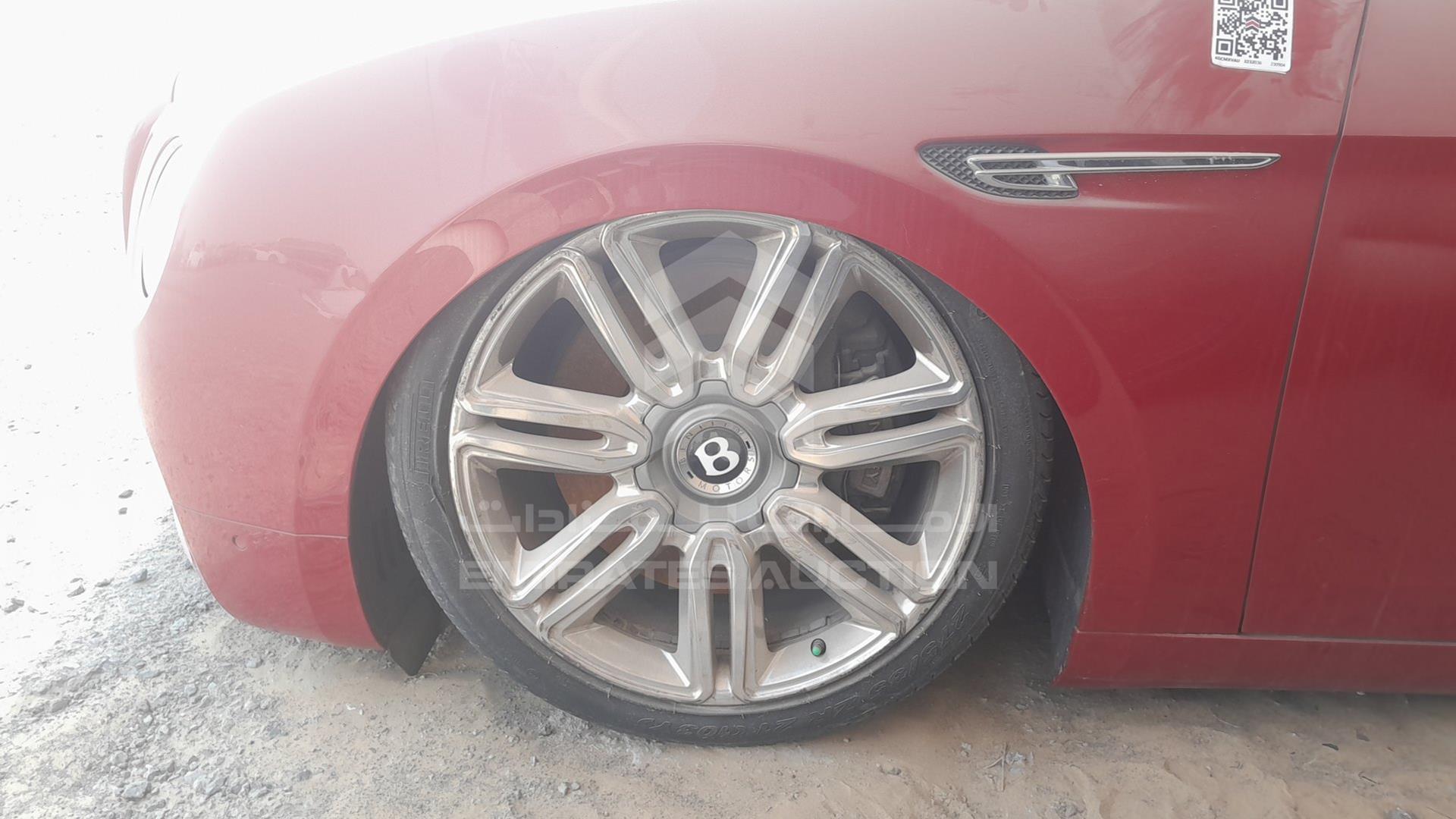 2016 BENTLEY FLYING SPUR VIN: SCBEB5ZA9GC056801