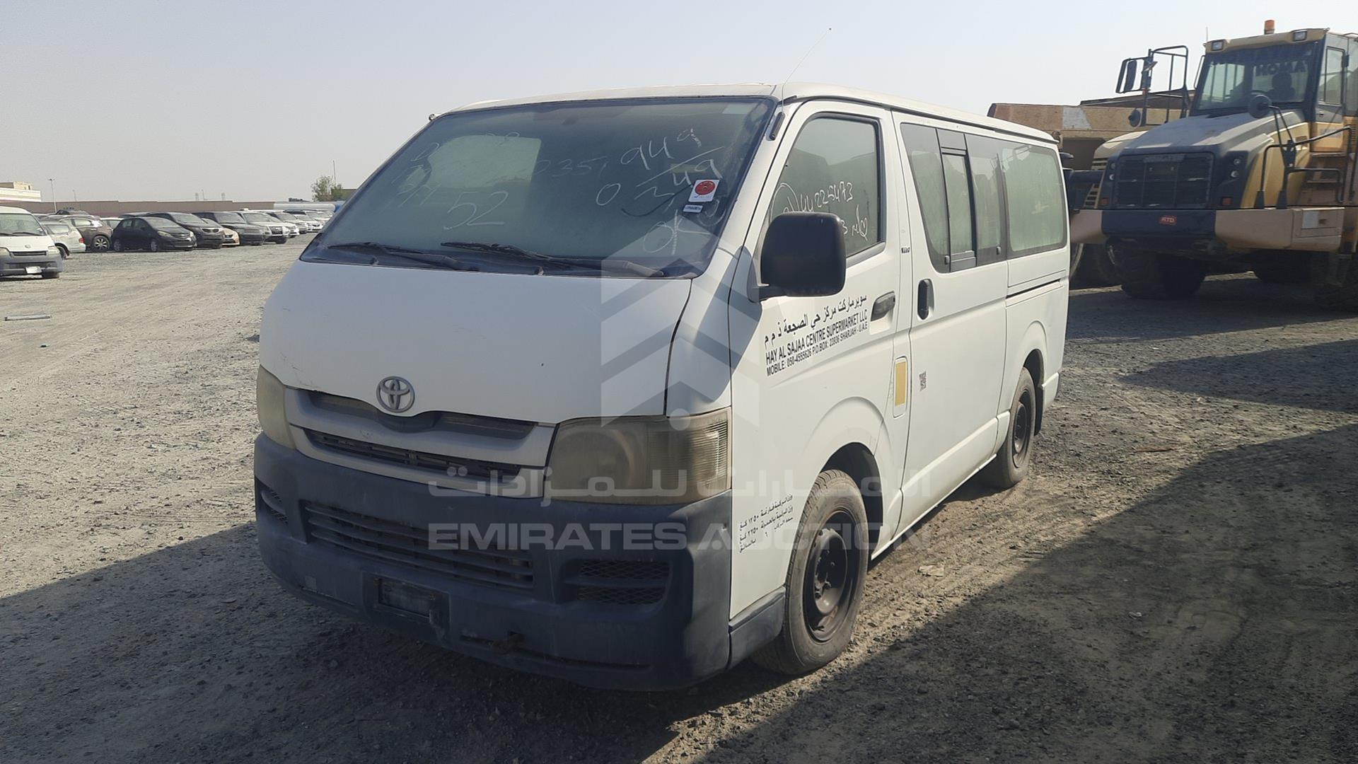 2009 TOYOTA HIACE VIN: JTFHX02P890040579