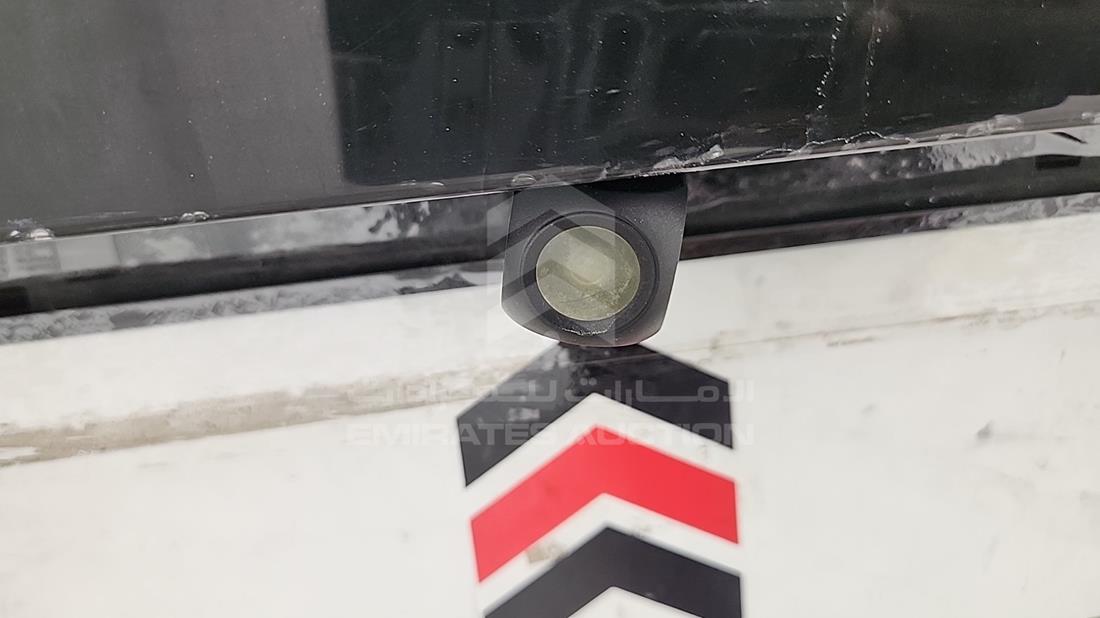 2004 Audi S6 — Rear Camera & 360 View — Photo 21