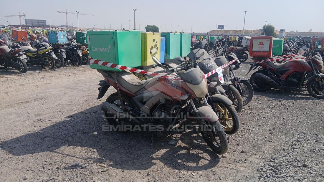 5 Motorbikes — Front Right Angle — Photo 11