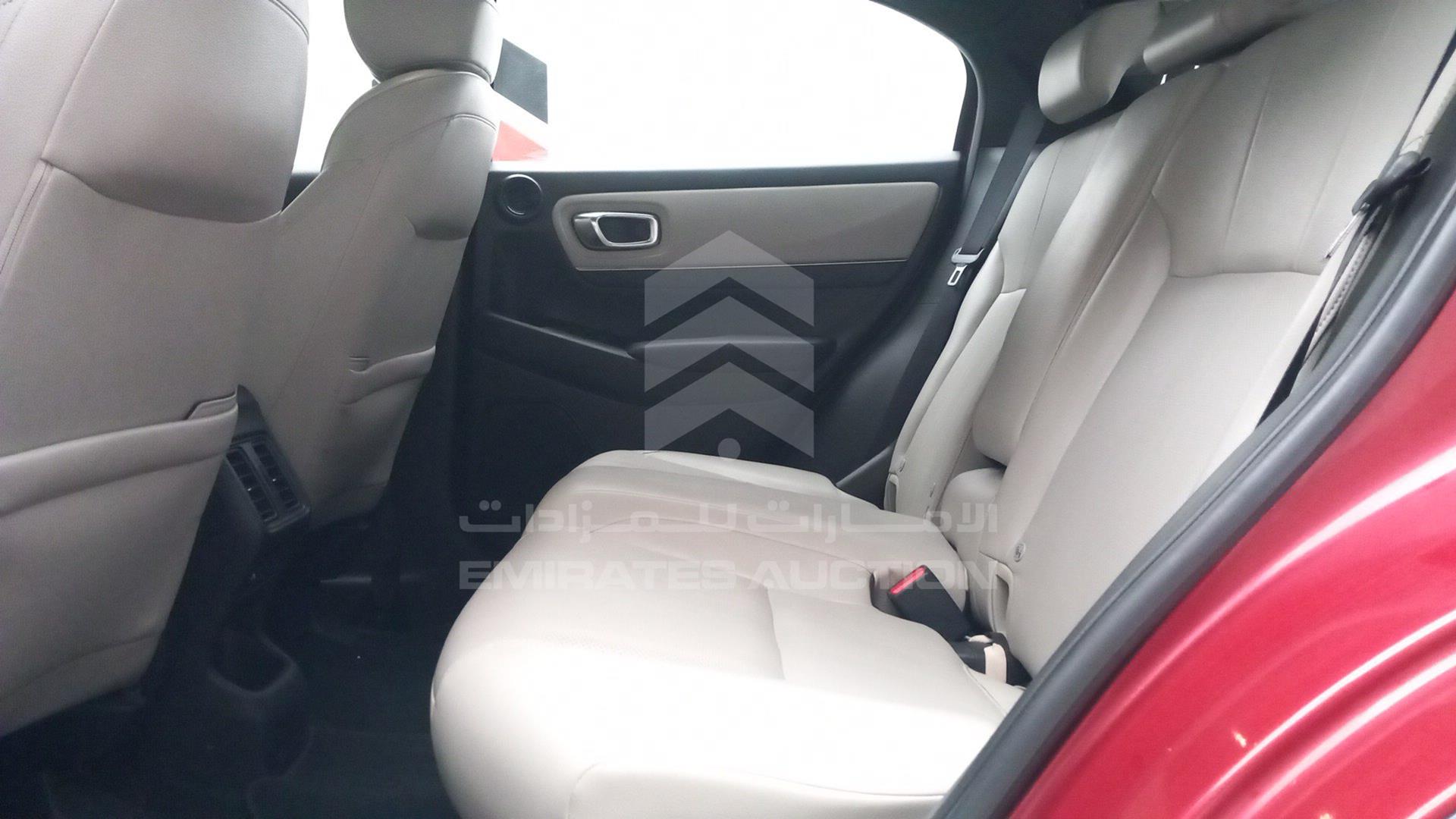 2022 HONDA HRV VIN: MRJRV3875NT010053
