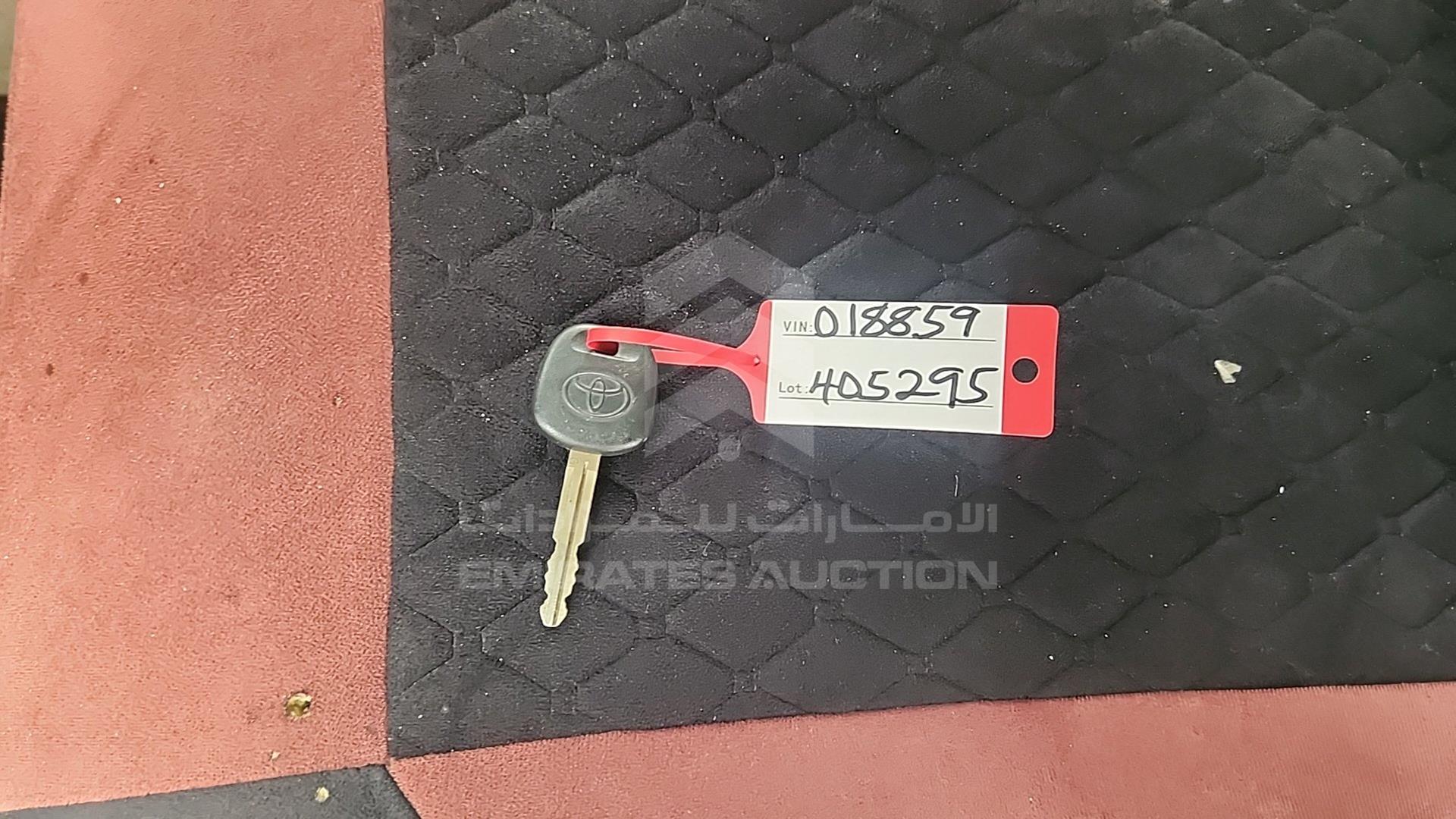 2012 TOYOTA YARIS VIN: JTDBW9232CL018859