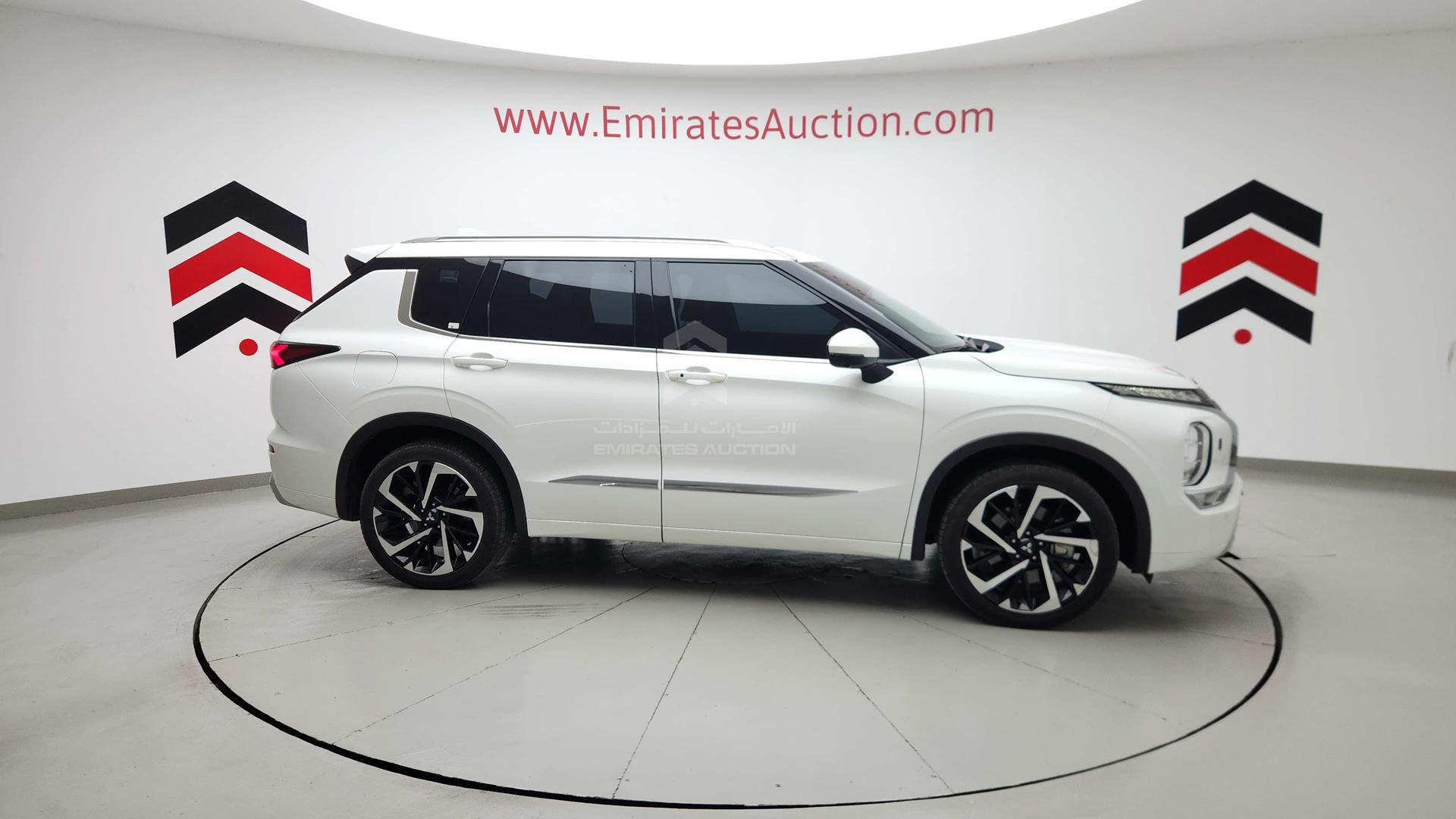 2023 MITSUBISHI OUTLANDER VIN: JE4M4Y181PZ707676
