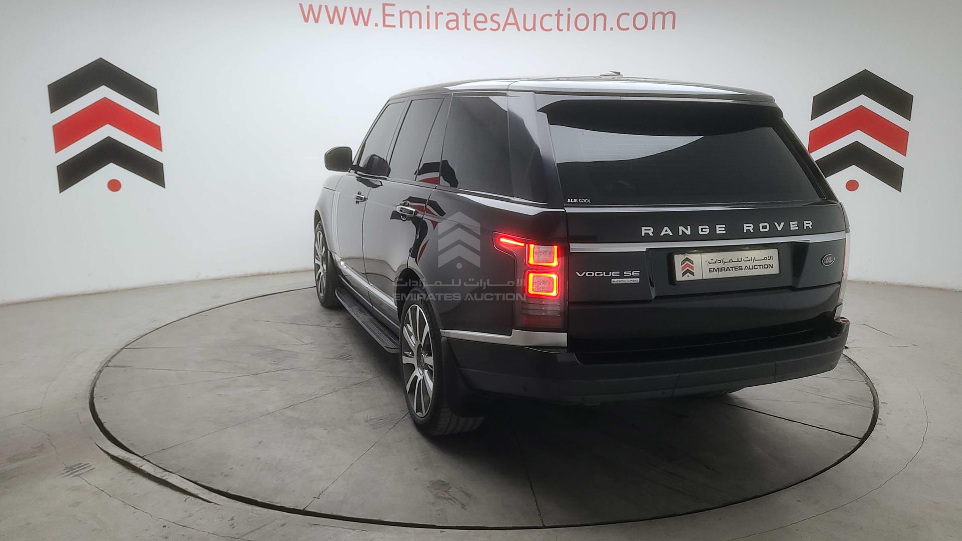 2015 RANGE ROVER VOGUE VIN: SALGA2EF5FA218872