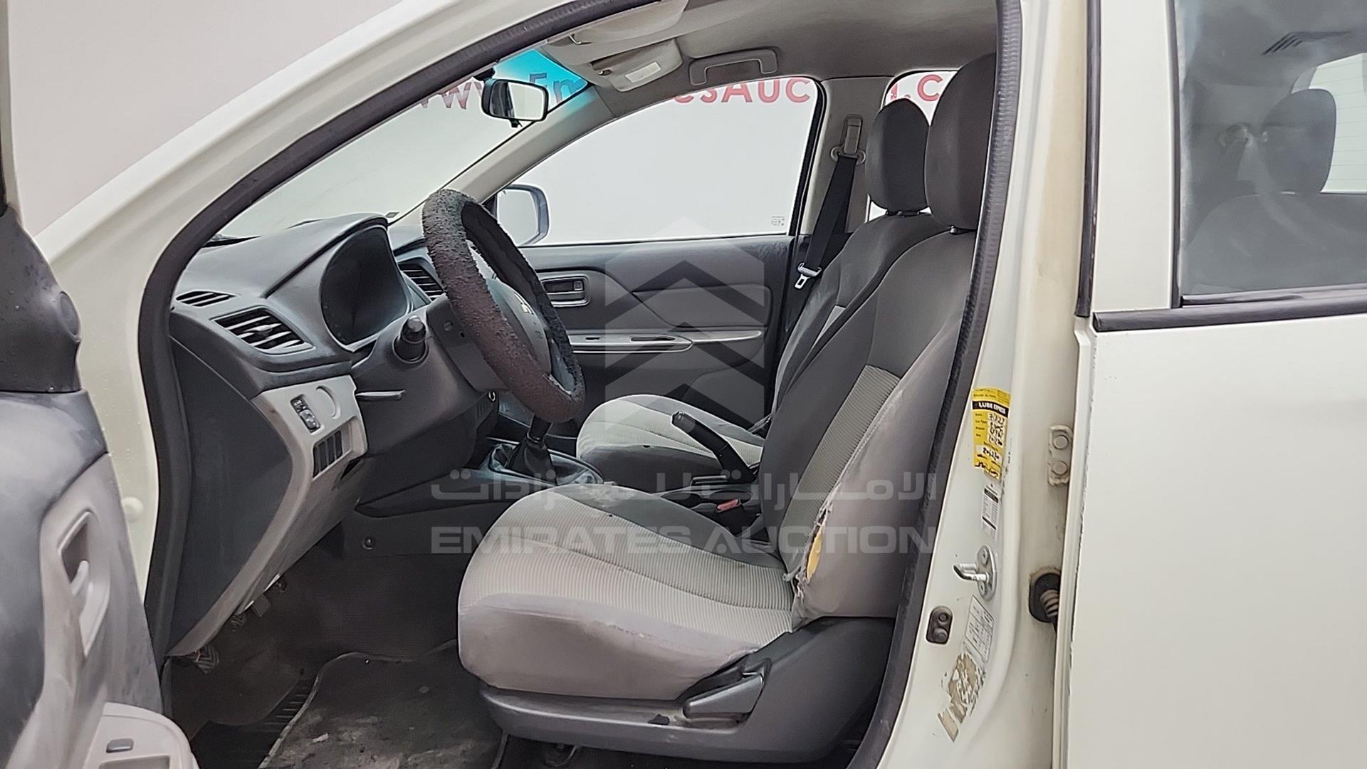 2016 MITSUBISHI L 200 VIN: MMBJNKJ40GH003029