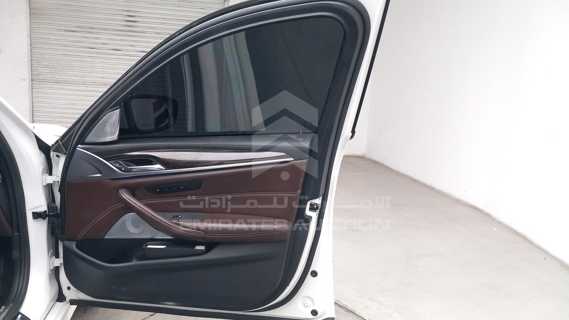 2018 BMW 530 VIN: WBAJA5105JG876579