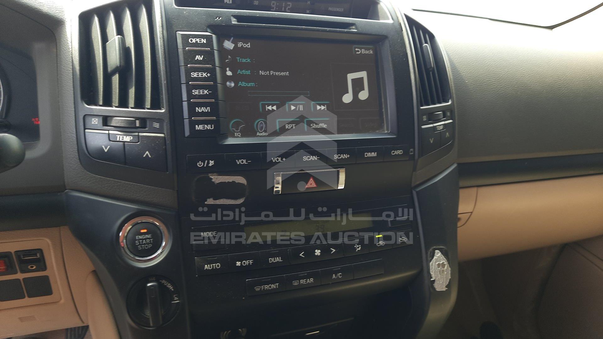 2013 TOYOTA LAND CRUISER VIN: JTMDU09JXD4076910