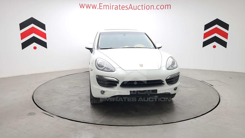 WP1ZZZ92ZDLA85442 2013 Porsche Cayenne S photo 2