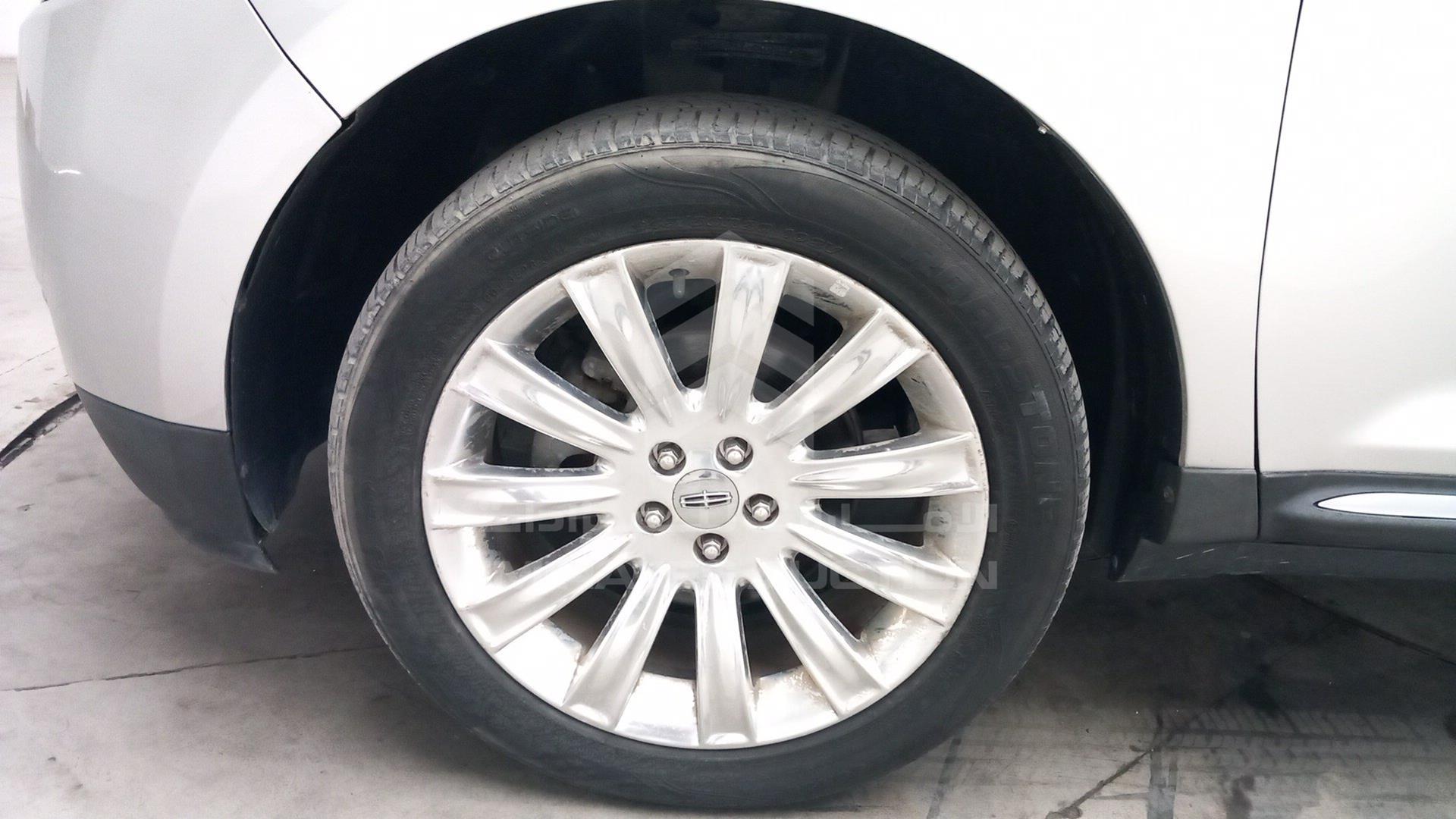 2015 LINCOLN MKX VIN: 2LMDJ8JK3FBL32504