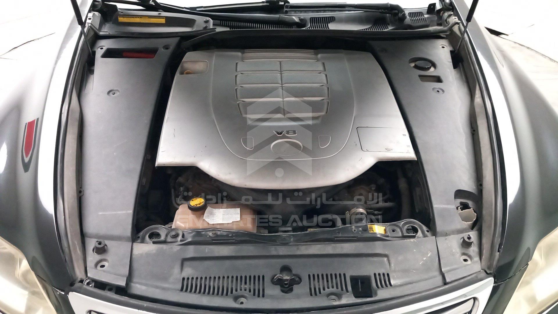 2010 LEXUS LS 460 L VIN: JTHDL5EF9A5002738