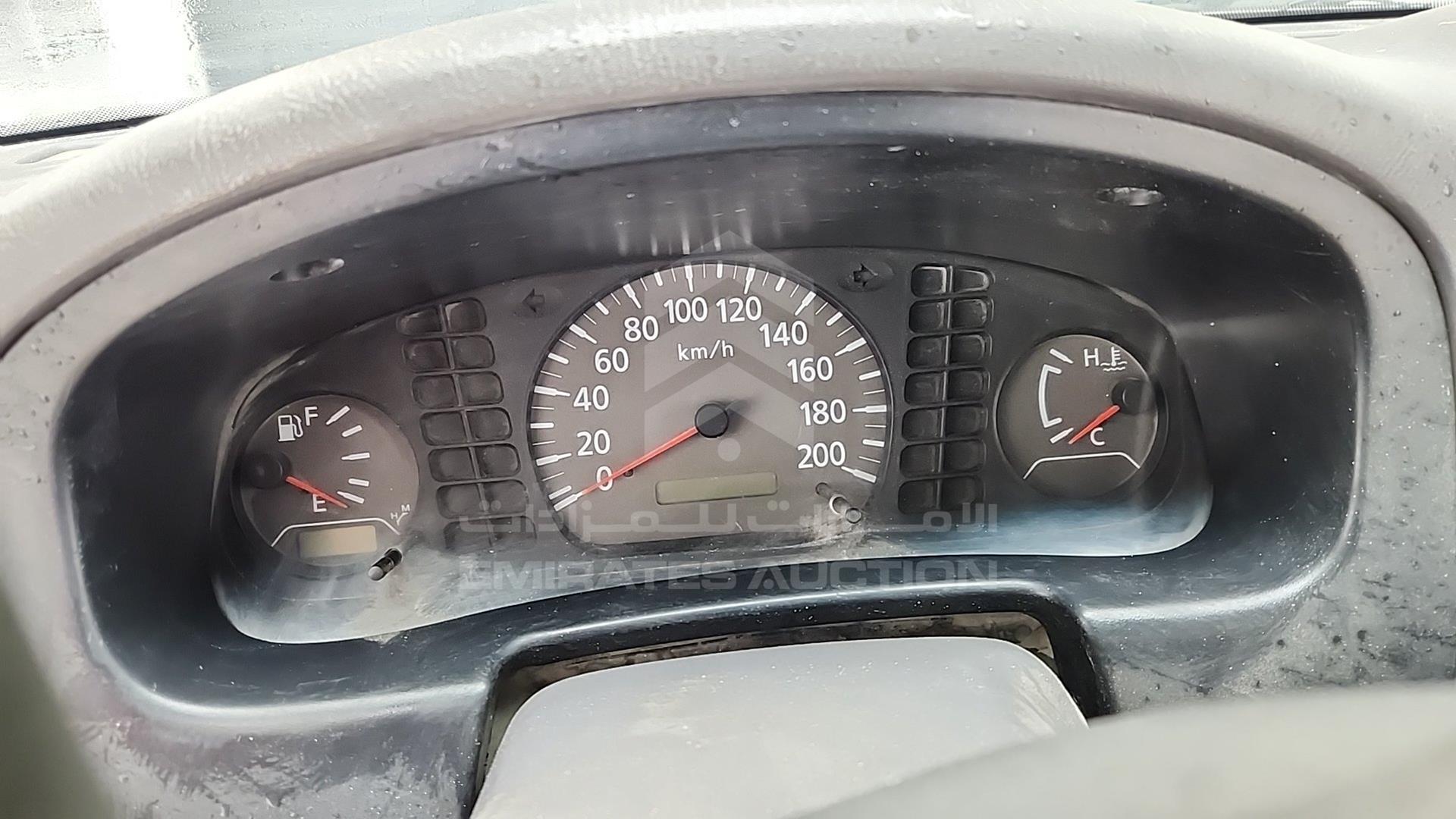 2002 NISSAN 2400 VIN: JN6BD23Y92A720241