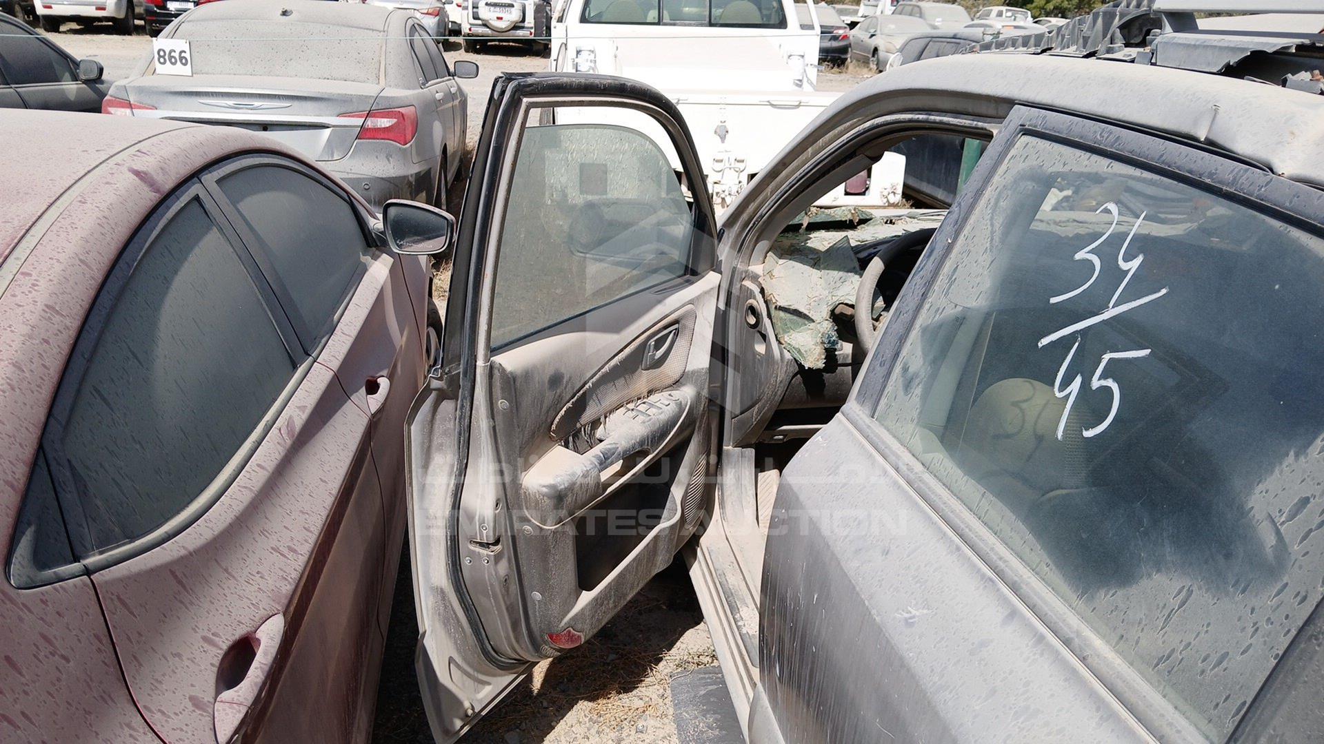 2007 HYUNDAI TUCSON VIN: KMHJM81B67U595815