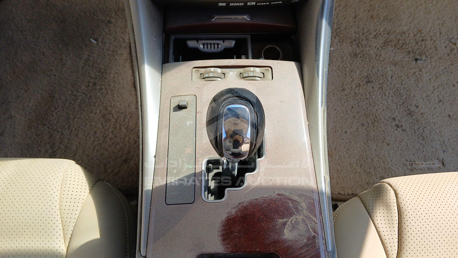 2008 LEXUS IS300 VIN: JTHBG262482014653