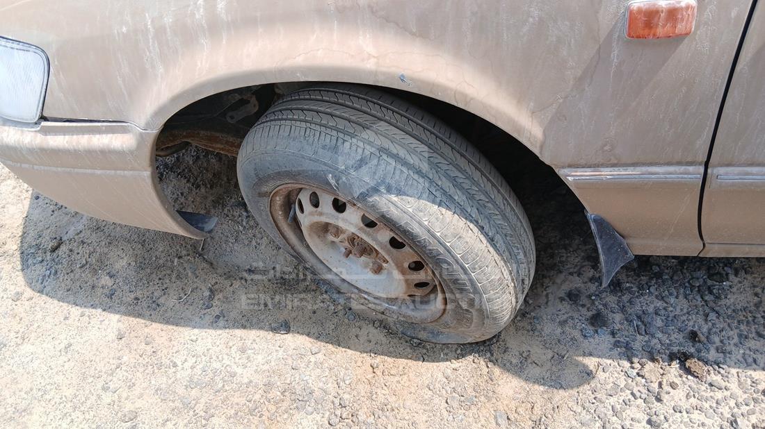 2000 Toyota Camry — Front Left Tyre — Photo 31