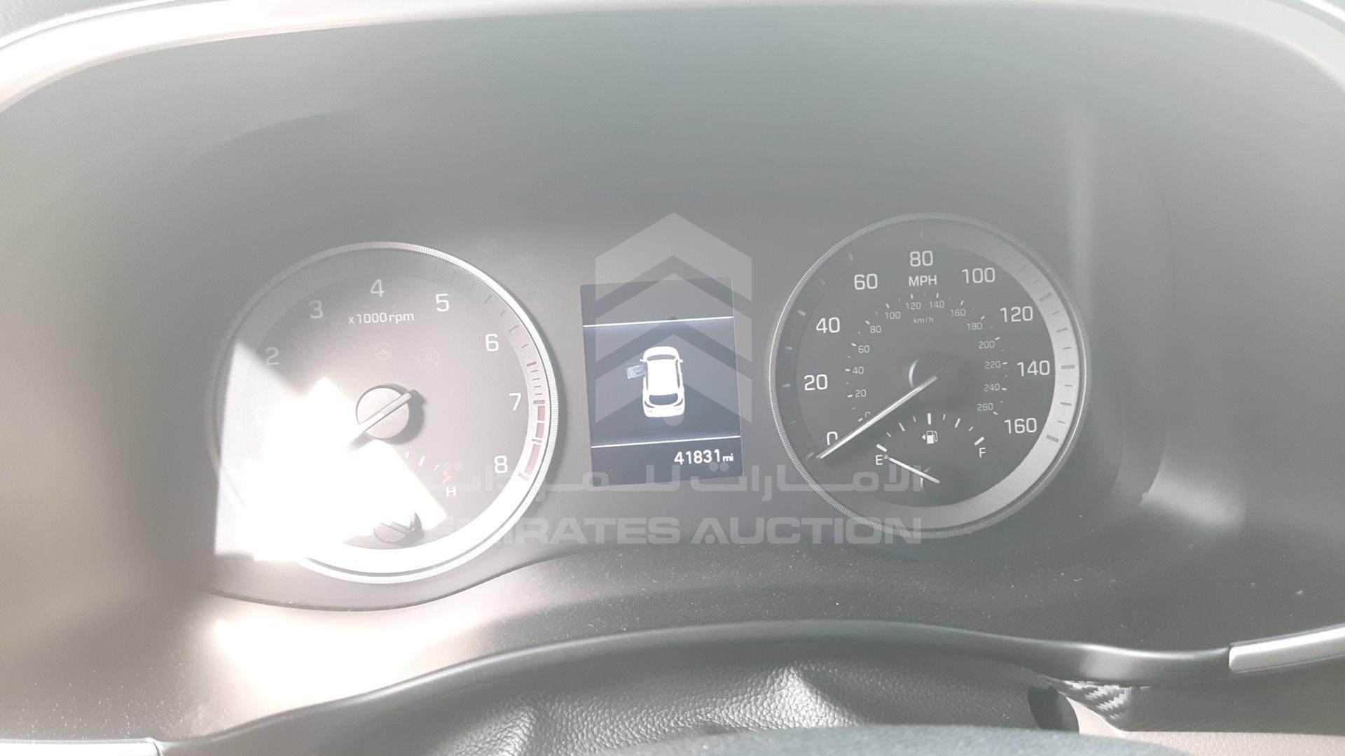 2019 HYUNDAI TUCSON VIN: KM8J33AL1KU963048
