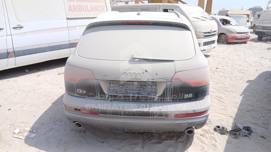 2007 Audi Q7 — Rear View — Photo 7