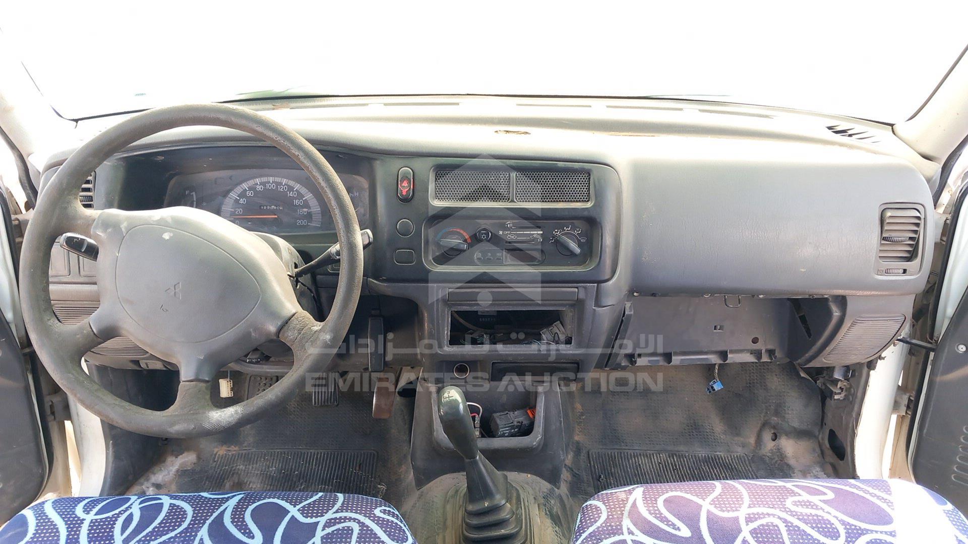 2006 MITSUBISHI L 200 VIN: MMBJNK6206F017402