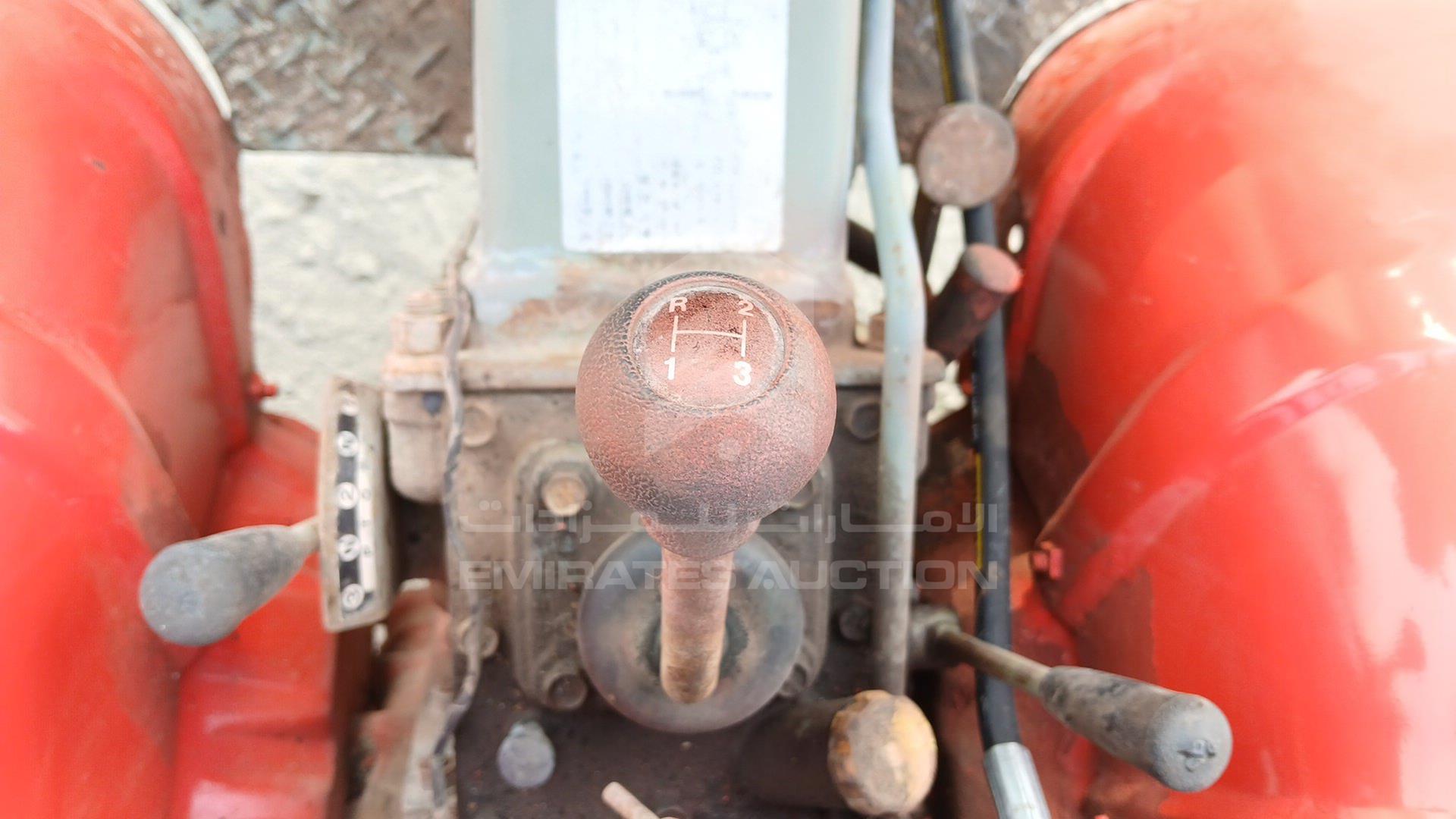 0 YANMAR --- VIN: YM1300D12005