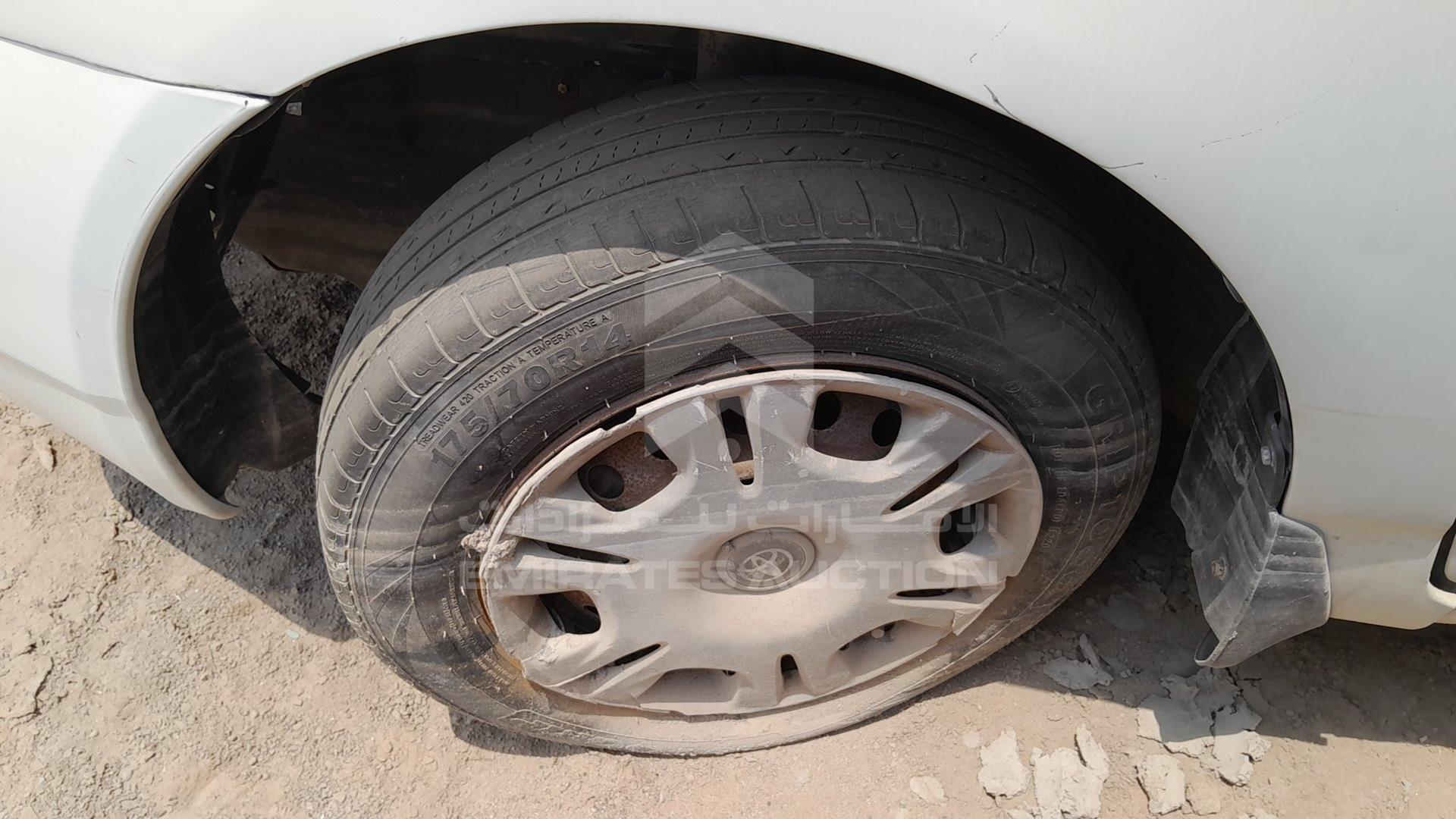 2002 TOYOTA COROLLA VIN: JTDBW23E920019823