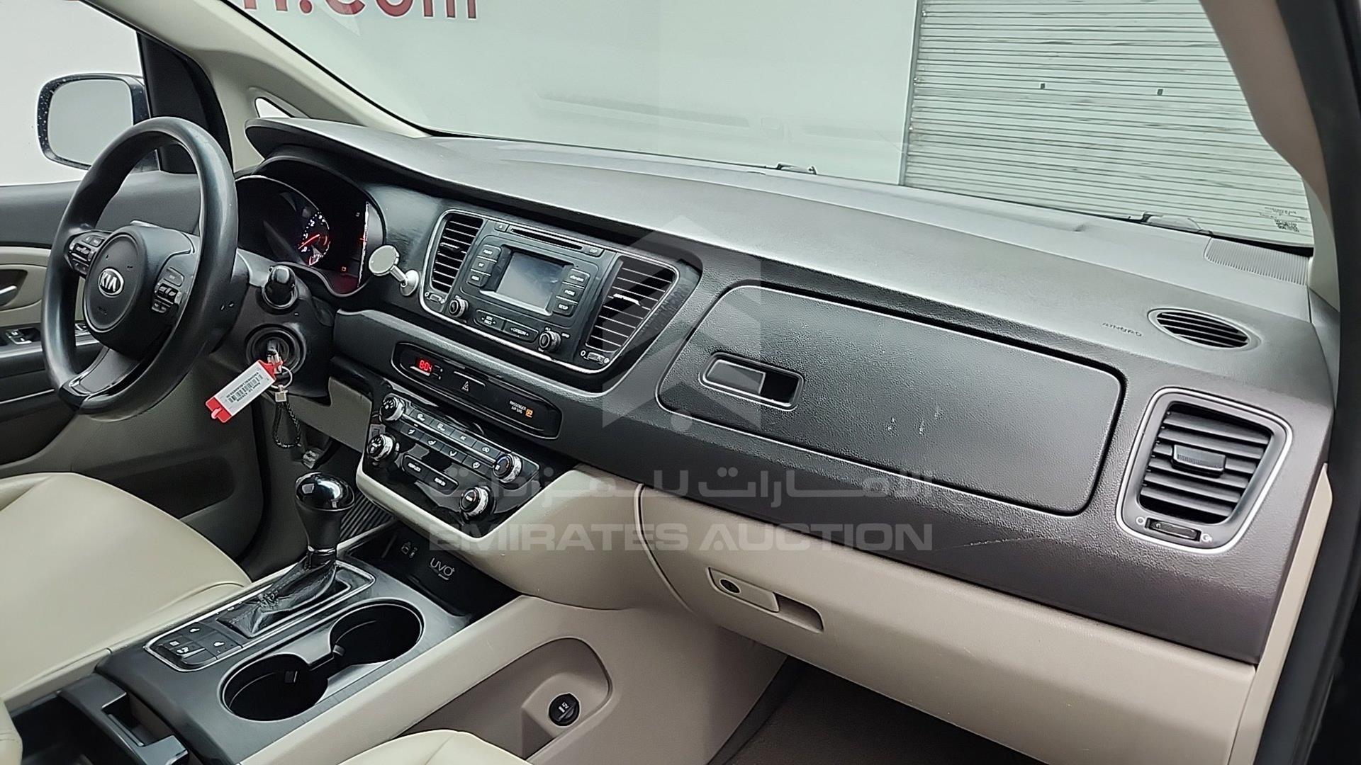 2016 KIA SEDONA VIN: KNDMB5C18G6085920