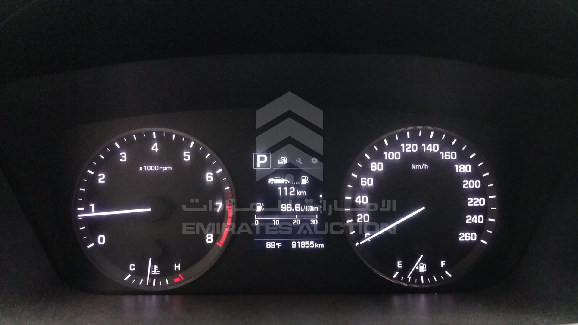 2016 HYUNDAI SONATA VIN: KMHE241G6GA168213