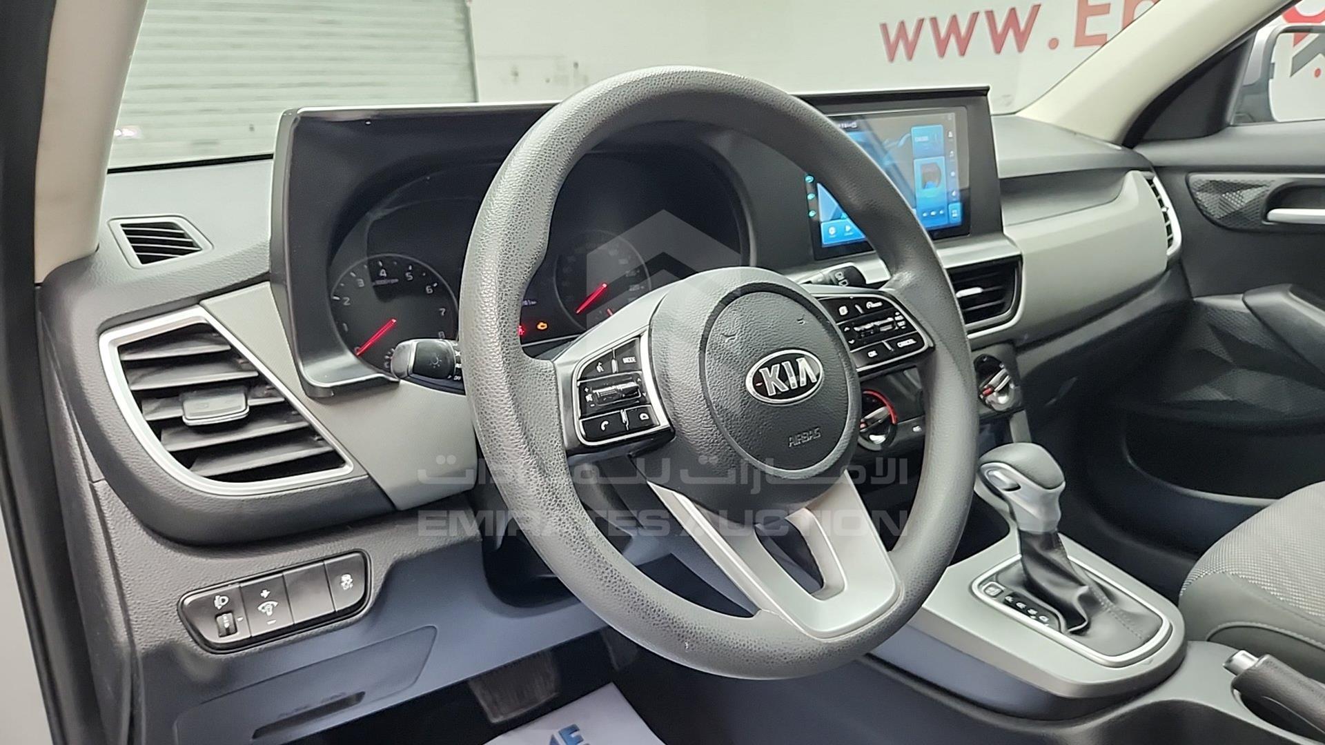 2020 KIA SELTOS VIN: MZBEP814XLN113827