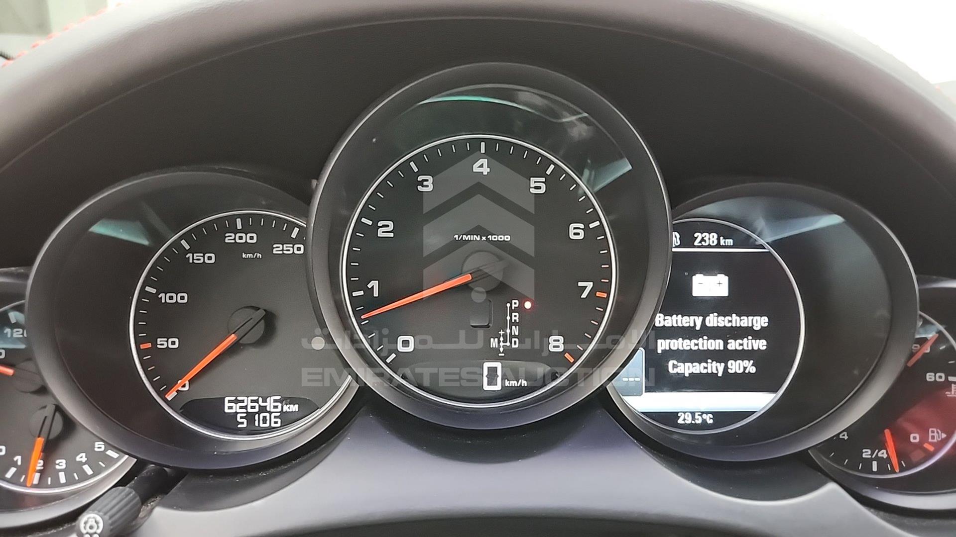 2016 PORSCHE CAYENNE VIN: WP1ZZZ92ZGLA03325