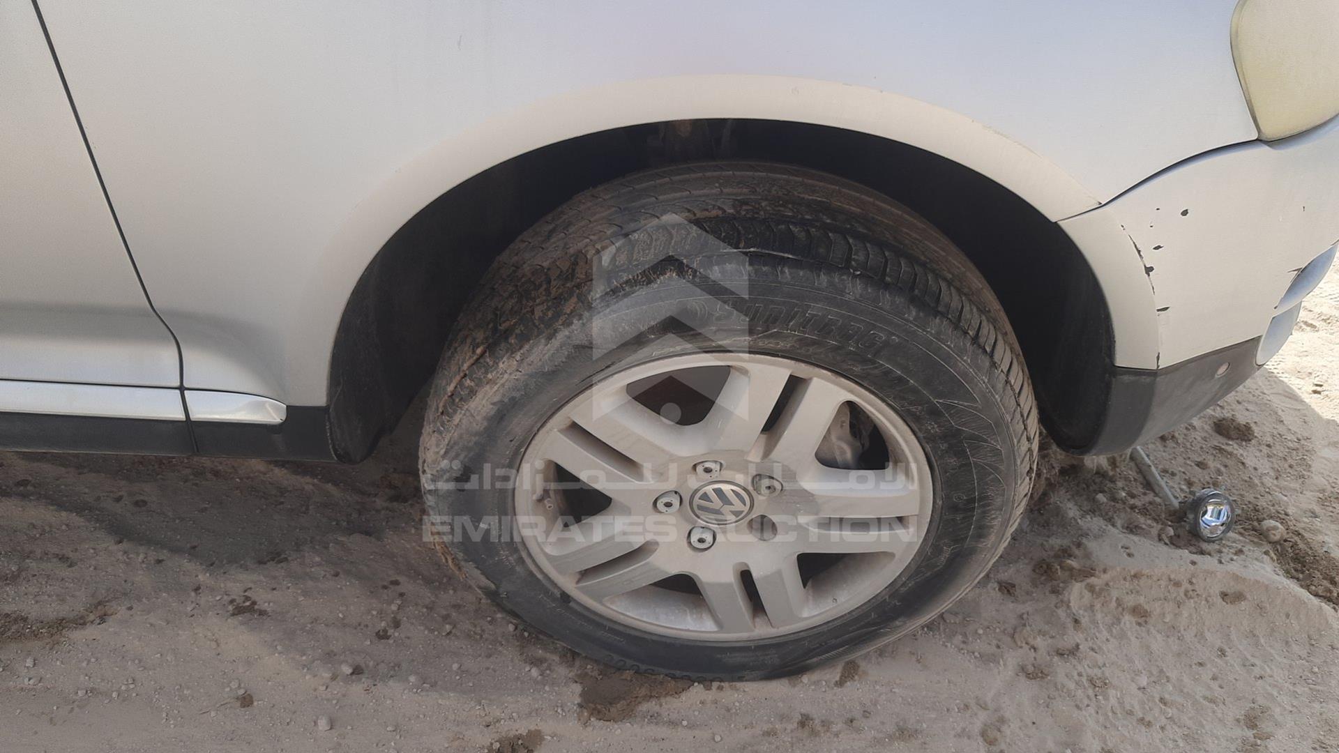 2007 VOLKSWAGEN TOUAREG VIN: WVGAE27L87D009254