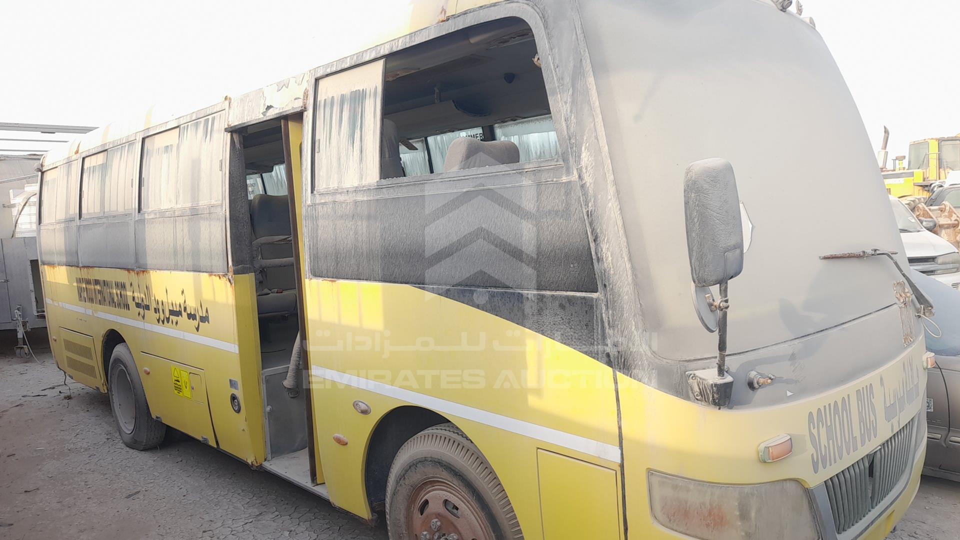 2011 ZHONGTONG LCK6780D VIN: LJ16AR5E6B2003438