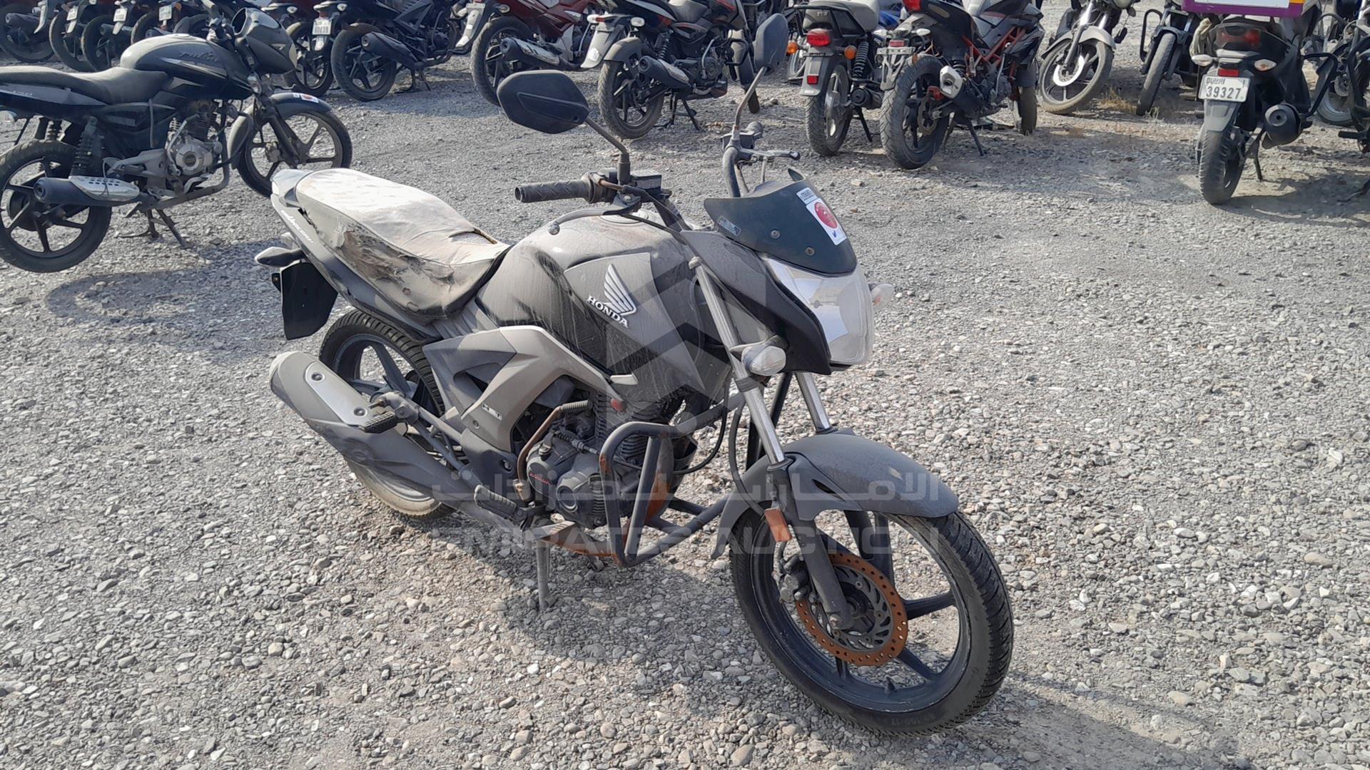 2016 HONDA UNICORN 160 VIN: ME4KC2035G8001828