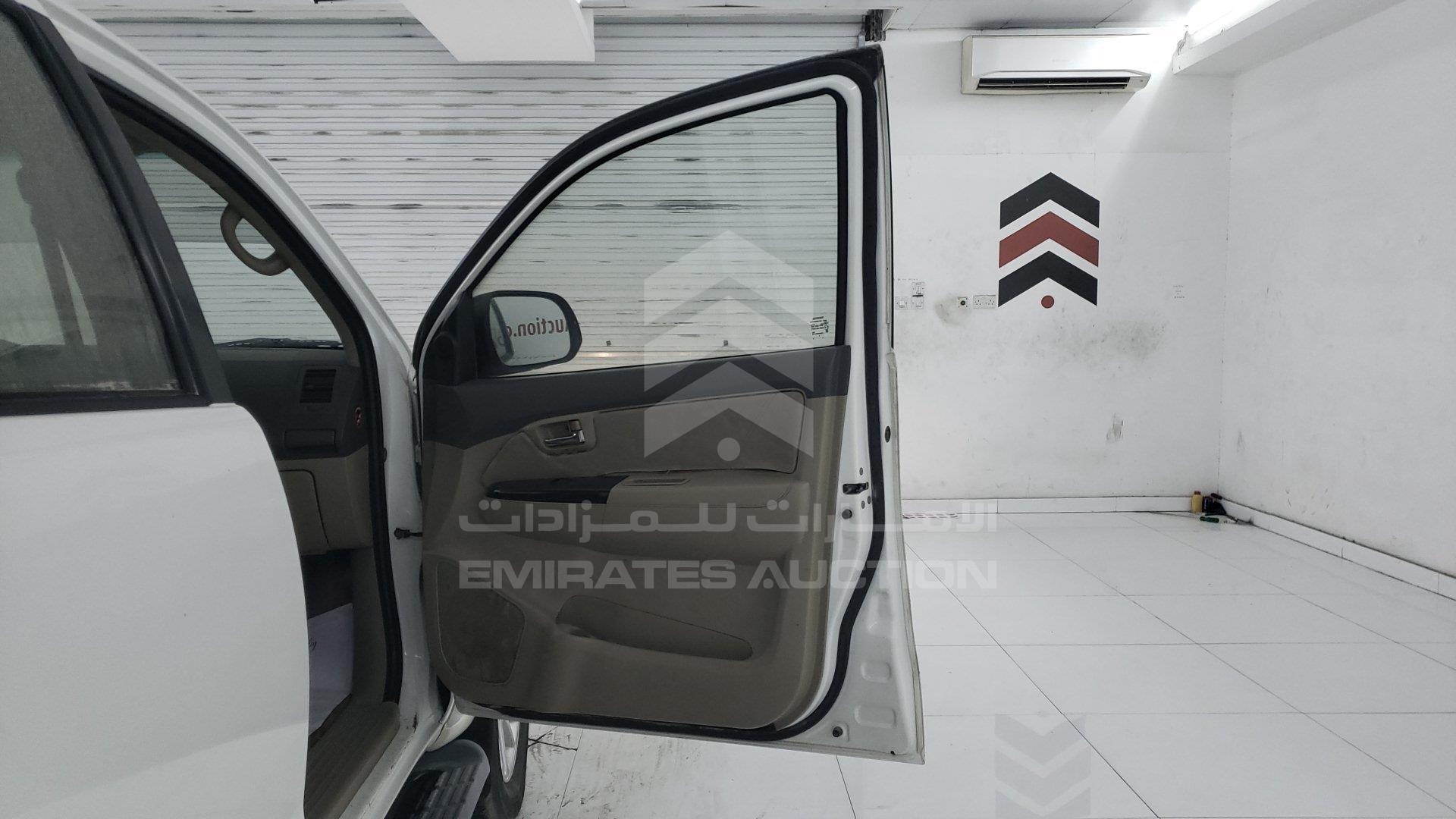 MHFYU59G7D7022681 - 2013 Toyota Fortuner - #418085
