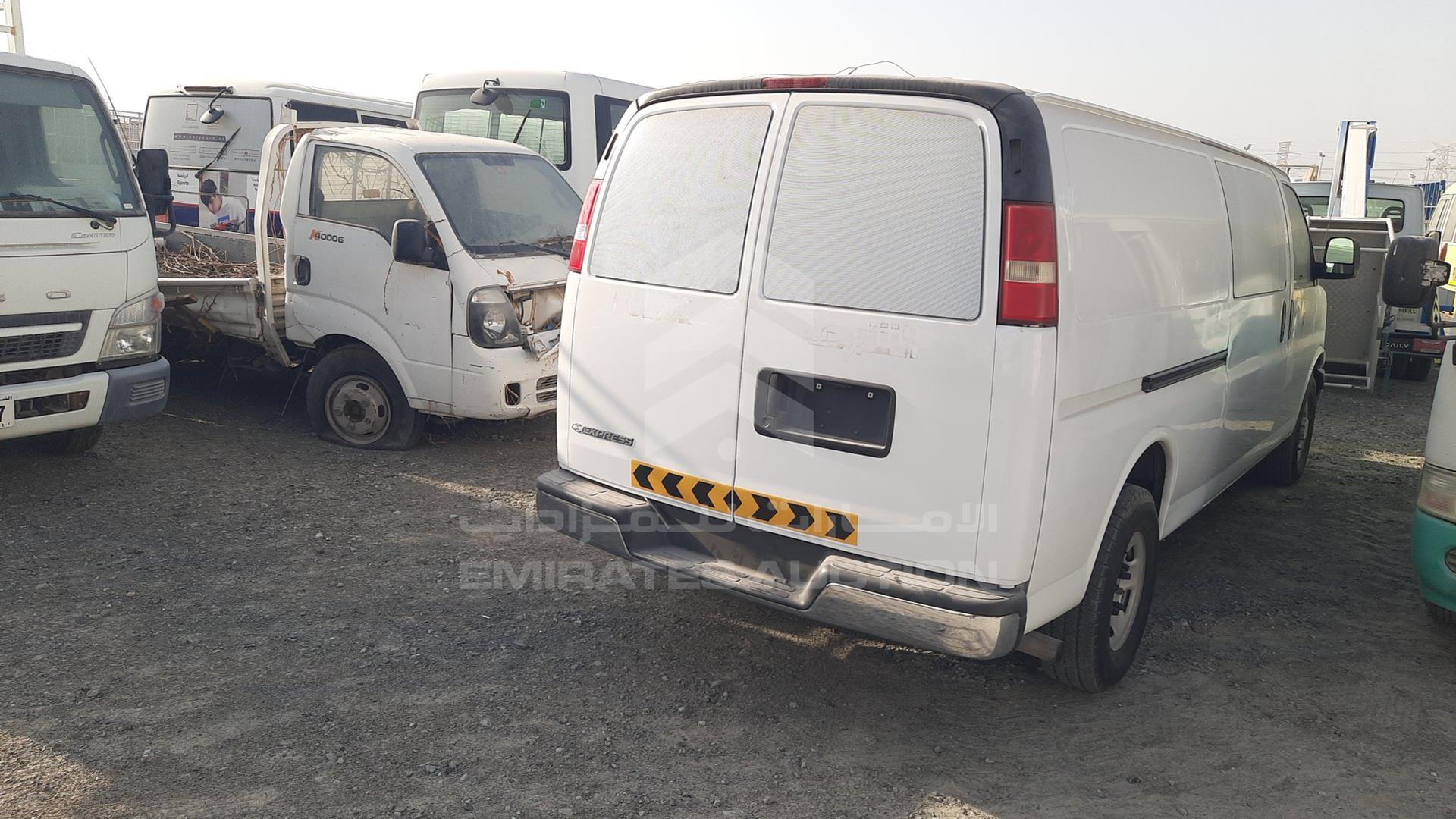 2008 CHEVROLET EXPRESS VIN: 1GCGG29K581113538