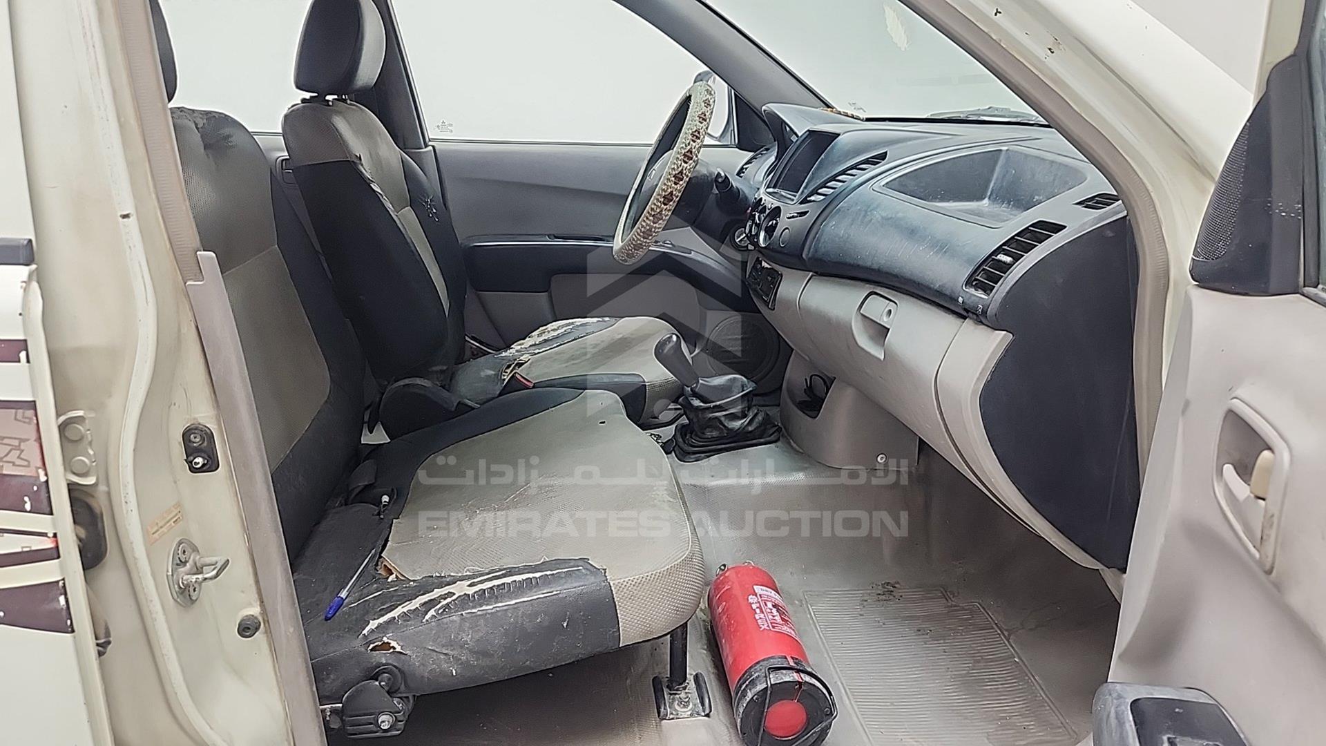 2008 MITSUBISHI L 200 VIN: MMBJNKA508D056267