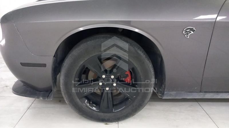 2C3CDZAG4FH888830 Auction: EmiratesAuction Lot: 409485 2C3CDZAG4FH888830 Dodge Challenger 2015 GREY Photo 28