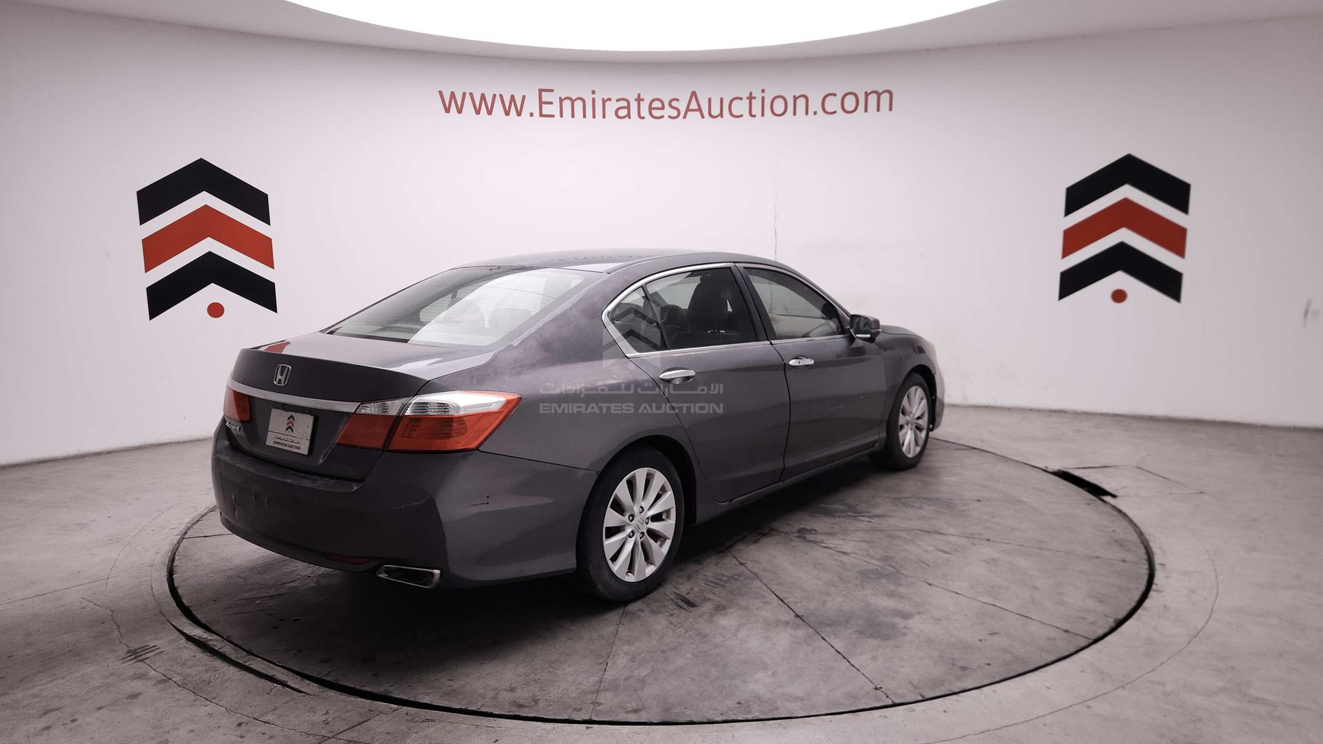 2015 HONDA ACCORD VIN: 1HGCR2F72FA103024