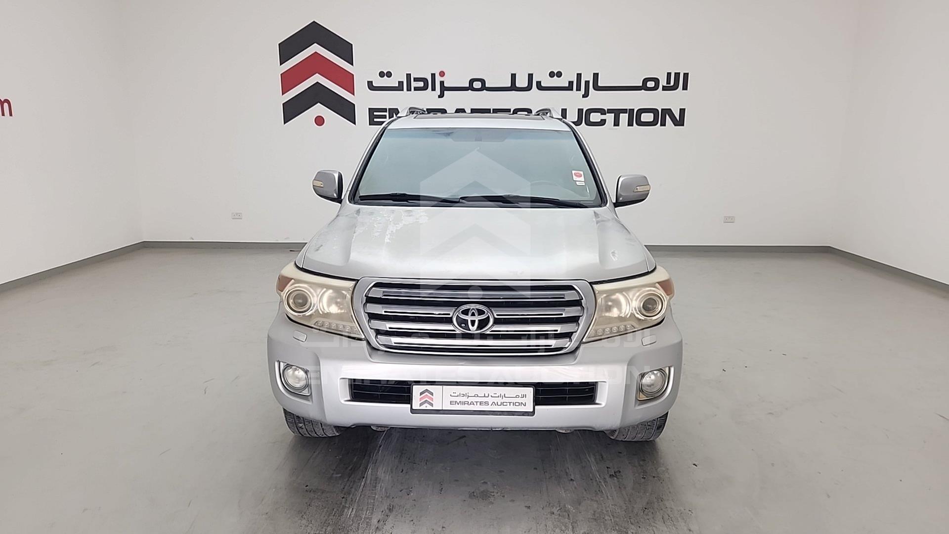 2011 TOYOTA LAND CRUISER VIN: JTMHT09J2B5089386