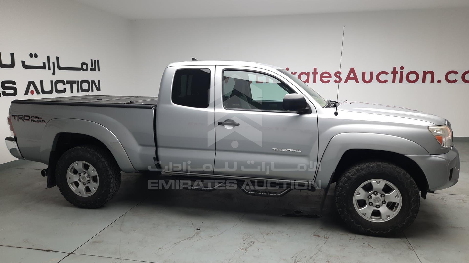 2015 TOYOTA TACOMA VIN: 5TFUU4EN3FX141842