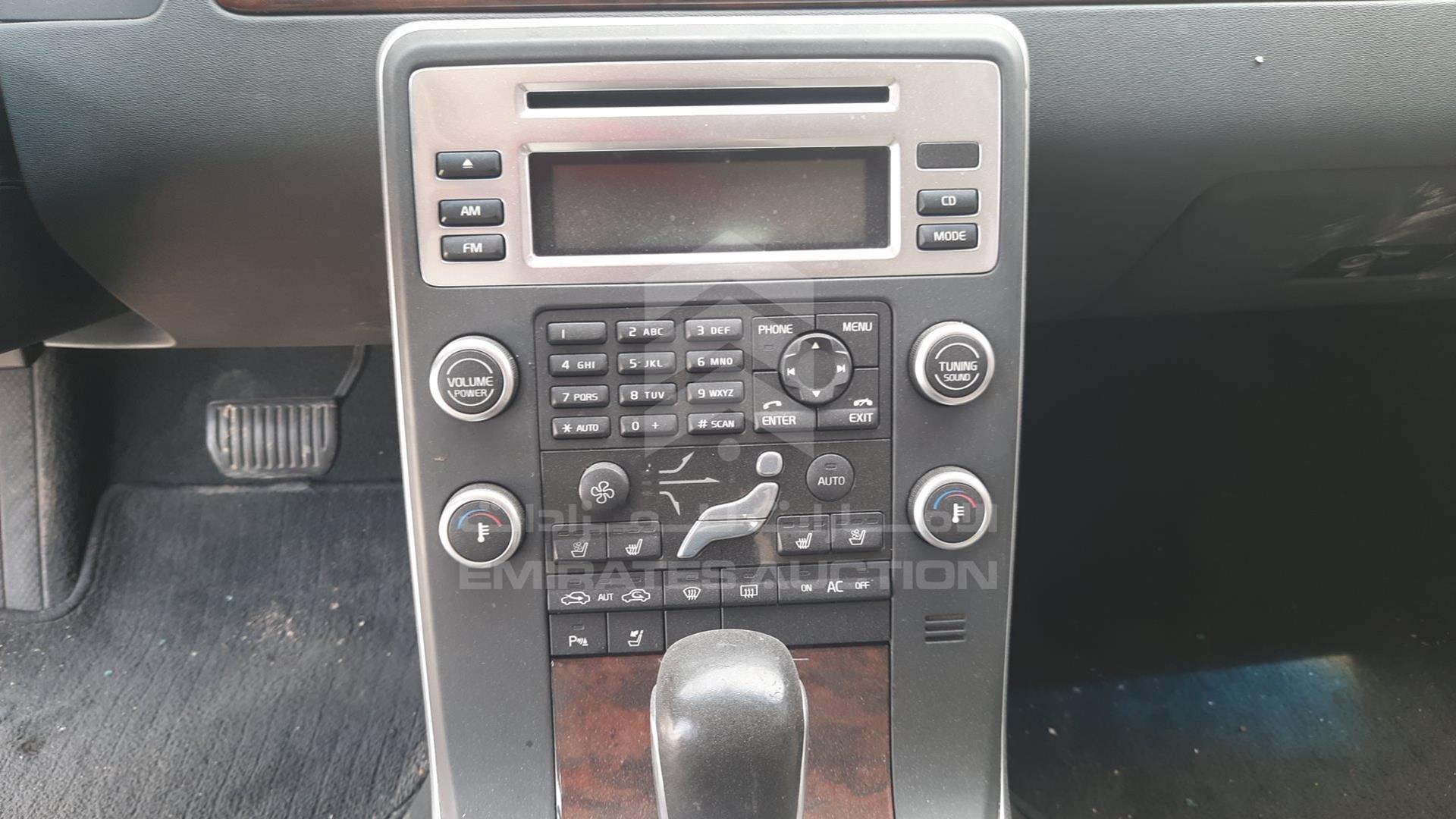 2010 VOLVO S 80 VIN: YV1AS6053A1127537