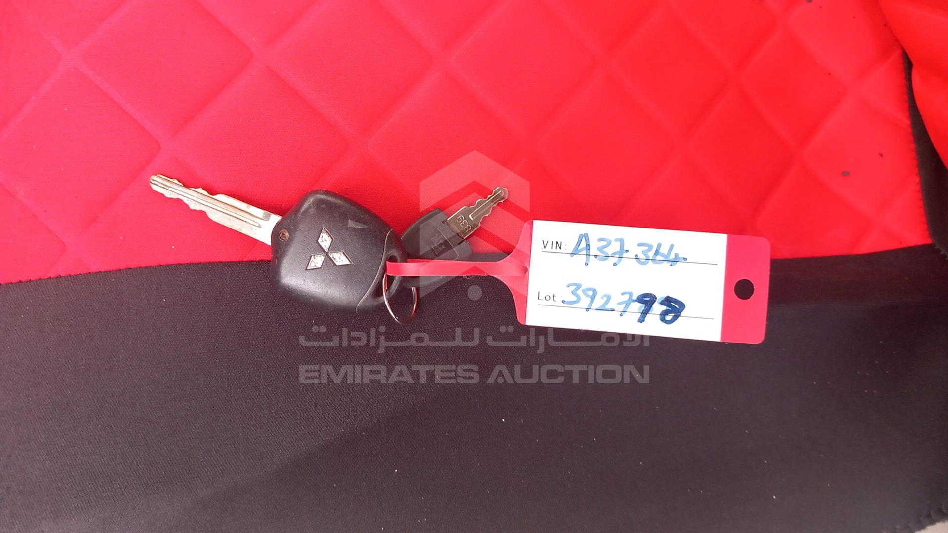 2005 MITSUBISHI OUTLANDER VIN: JMYXRCU5W5U784221