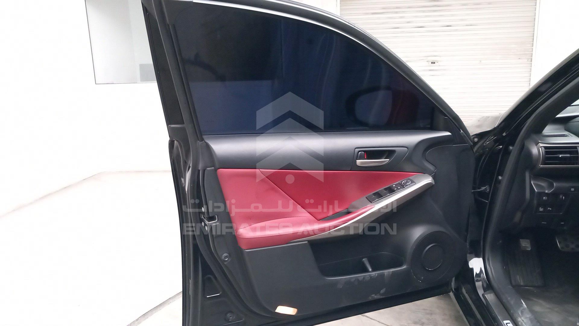 2018 LEXUS IS300 VIN: JTHBA1D25J5081877