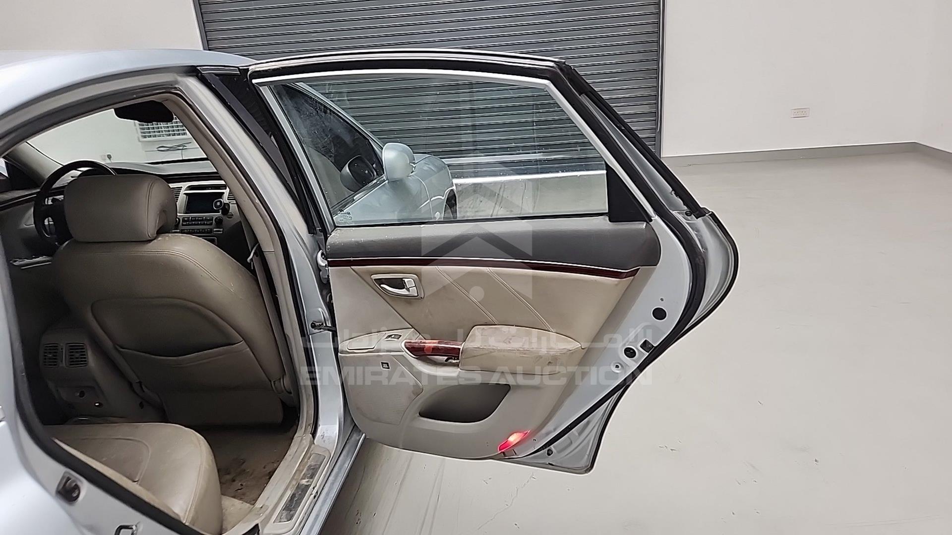 2006 HYUNDAI GRANDEUR VIN: KMHFB41BP6A050816