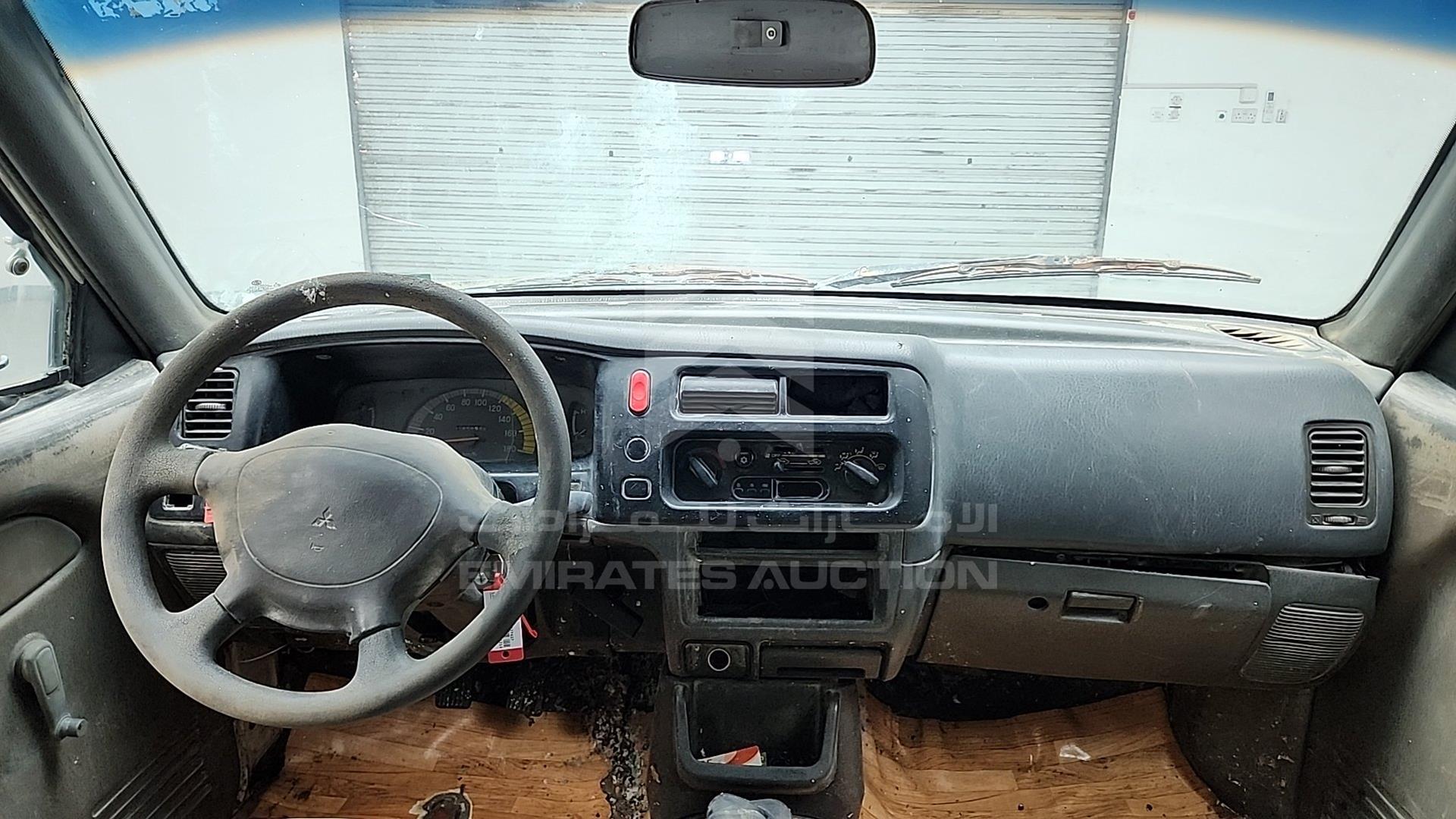 1998 MITSUBISHI L 200 VIN: MMBJNK640WD062214
