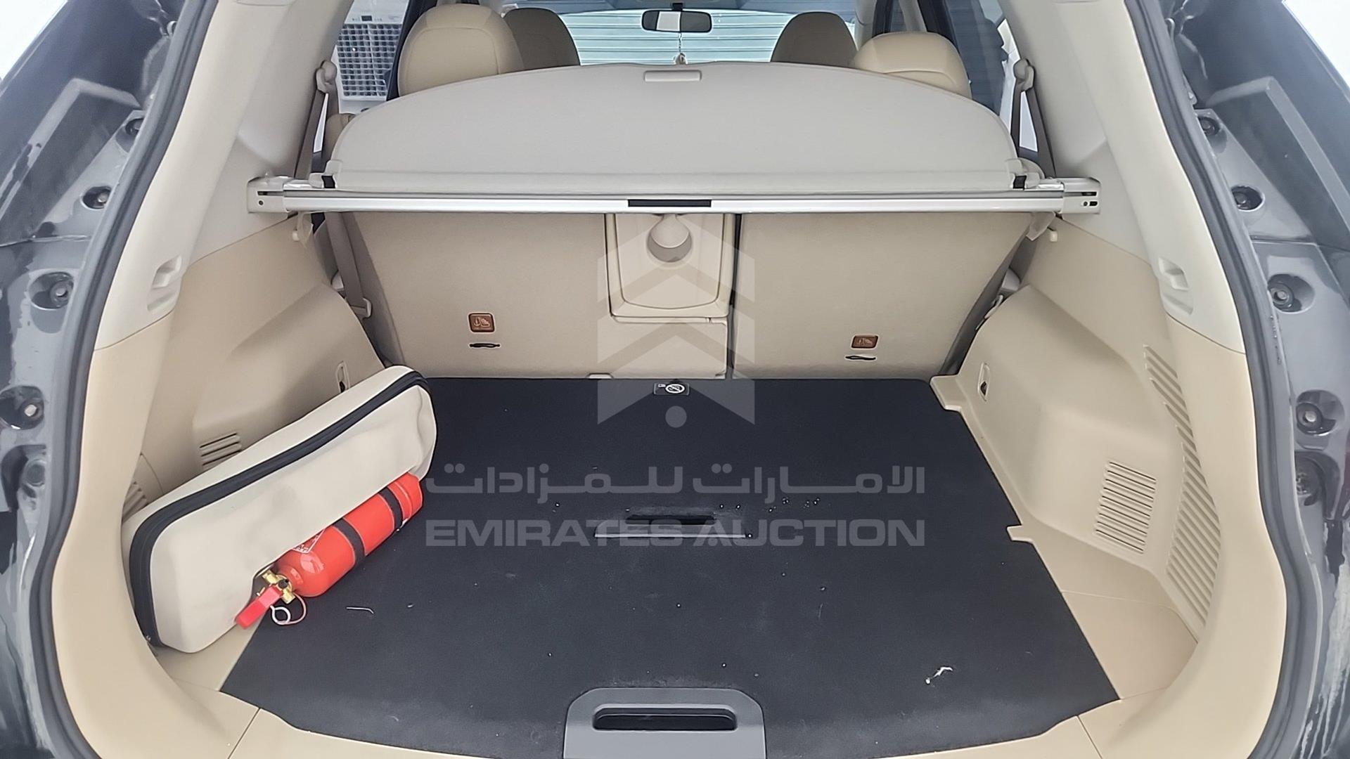 2019 NISSAN X-TRAIL VIN: JN1BT2MW8KW014676
